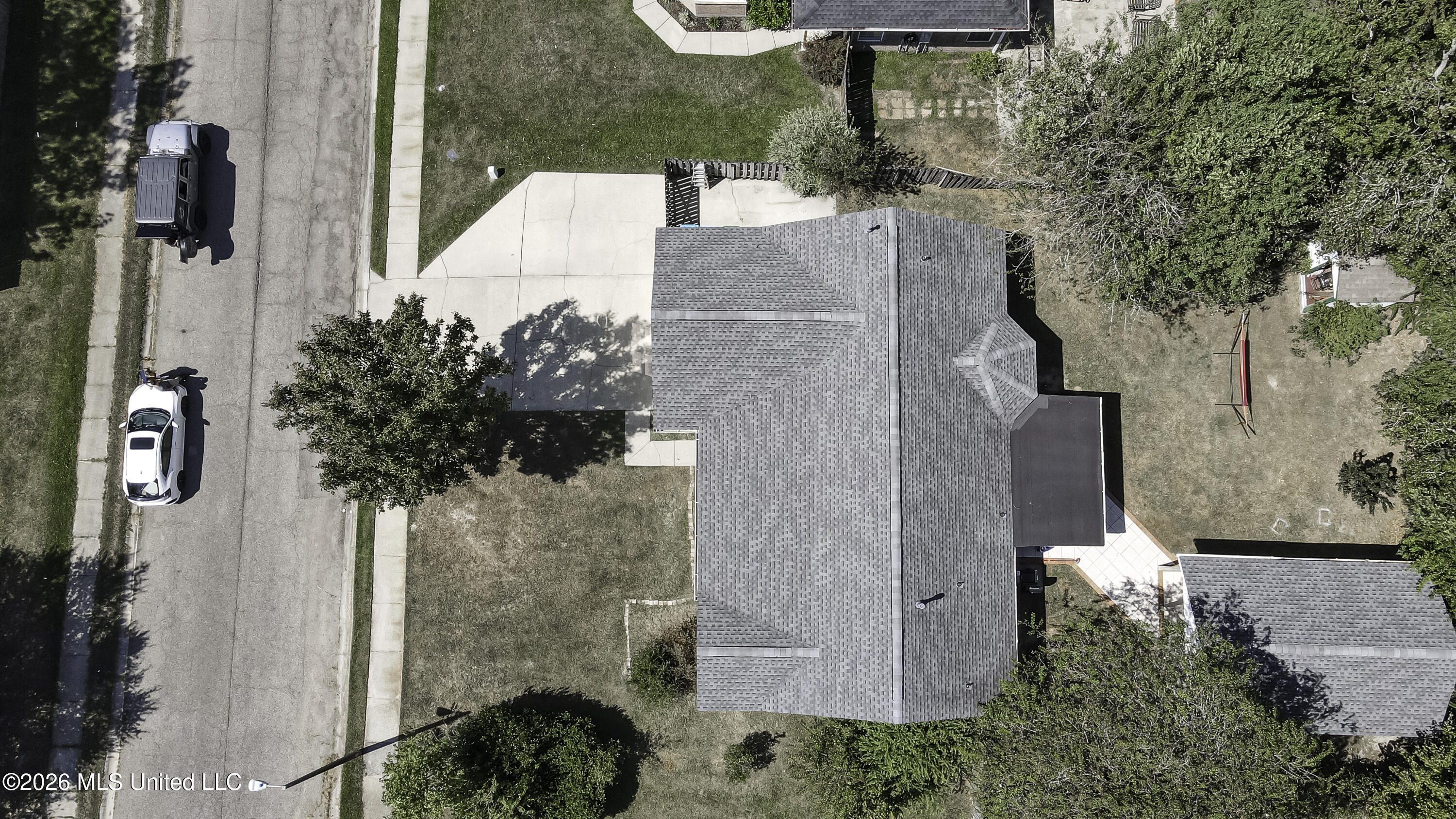 14188 N Country Hills Drive Property Photo 38