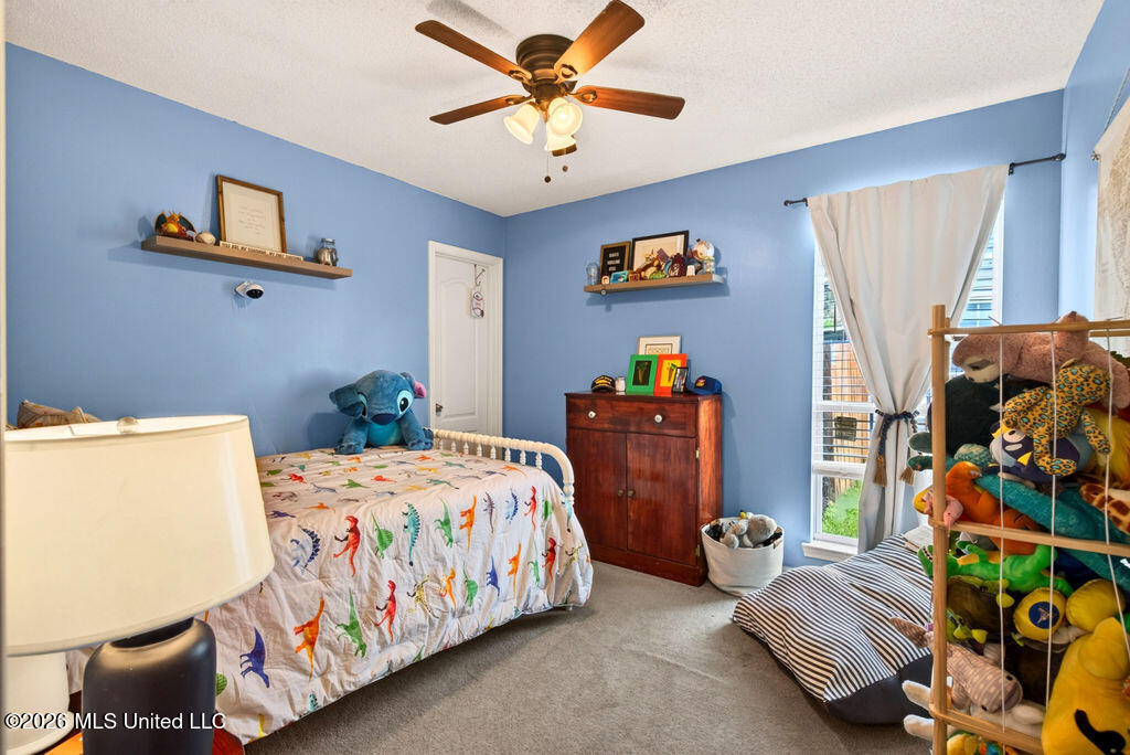 12237 Five Oaks Drive Property Photo 21