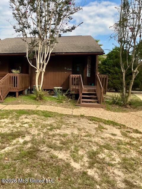 109 Lakeside Villla Property Photo 1