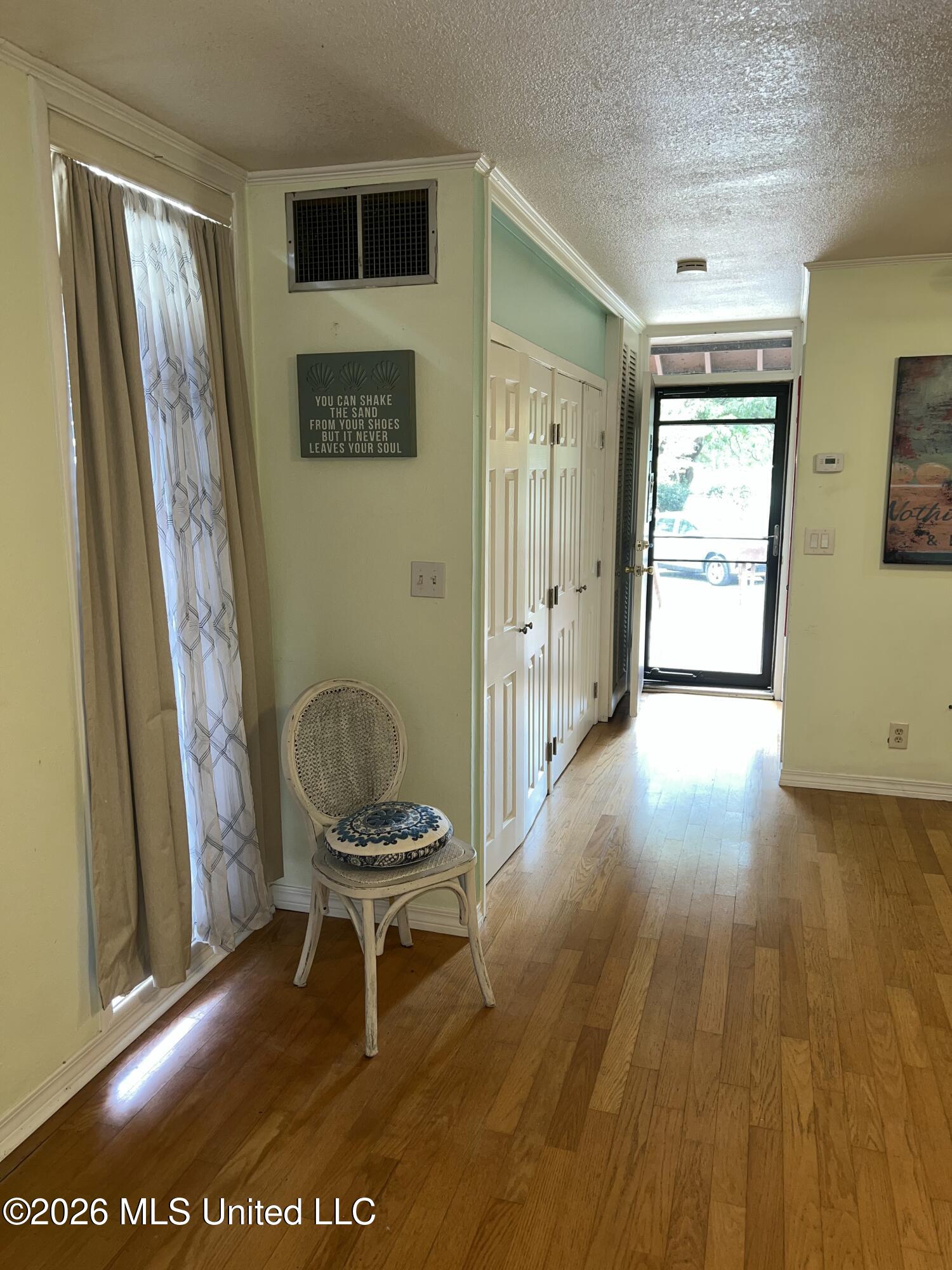 109 Lakeside Villla Property Photo 2
