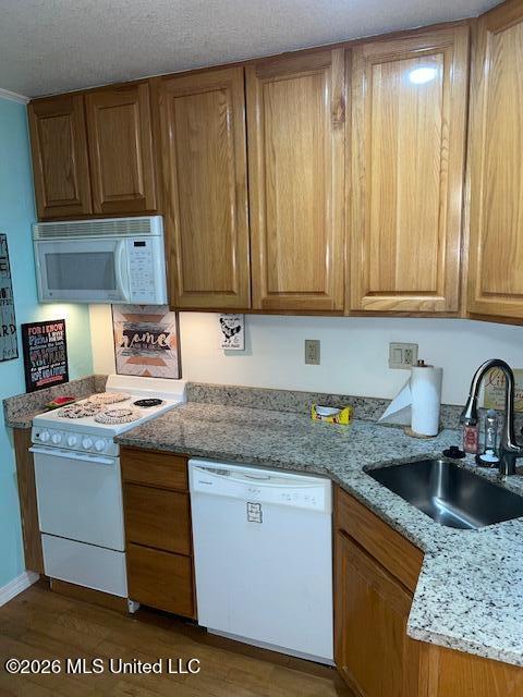 109 Lakeside Villla Property Photo 8