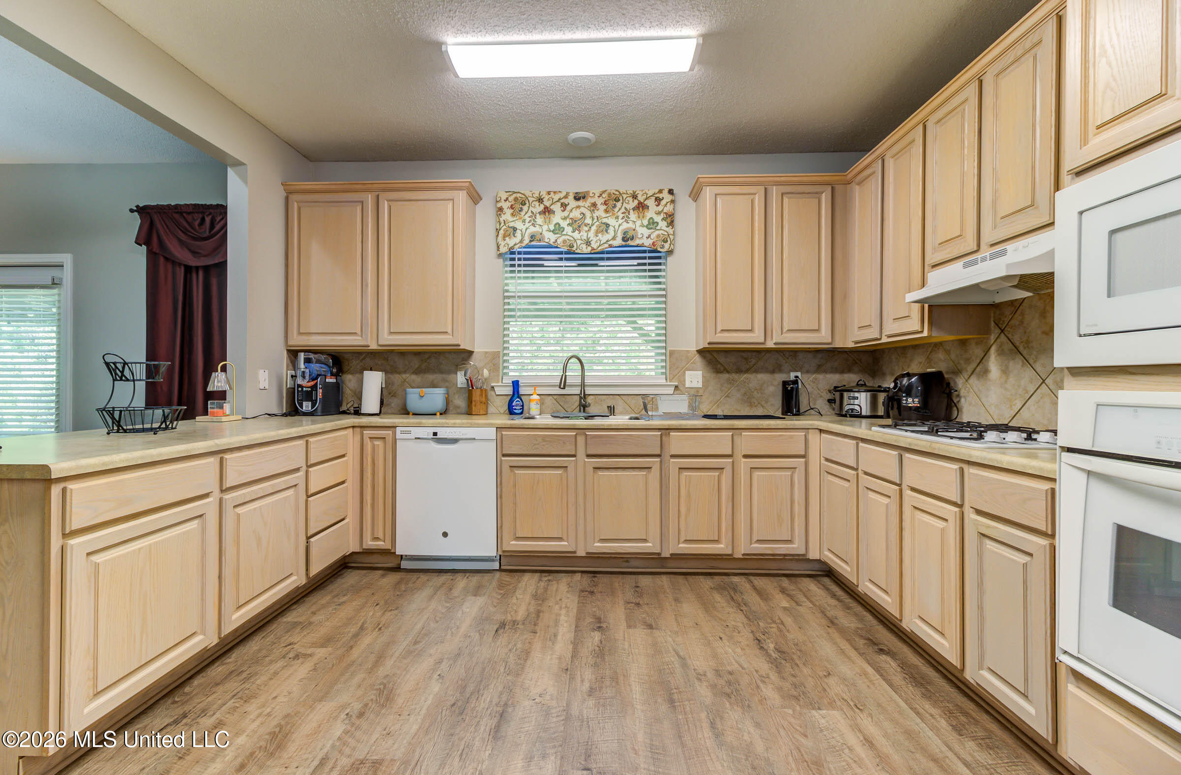 15352 Sugar Cane Cove Property Photo 18