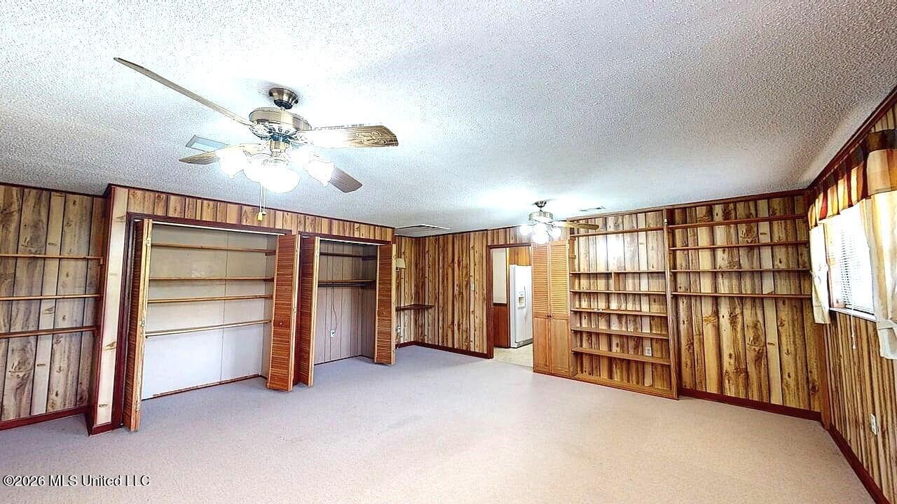 314 Saint Augustine Avenue Property Photo 18