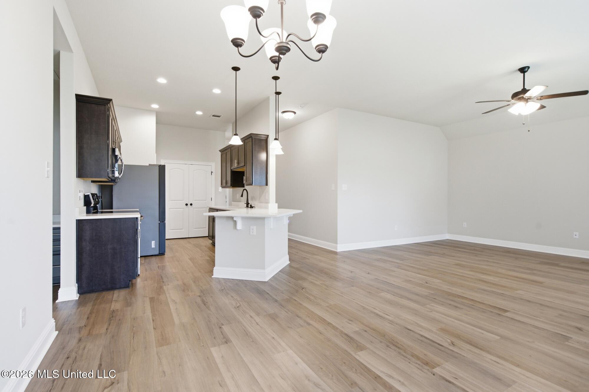 18120 Evergreen Drive Property Photo 10