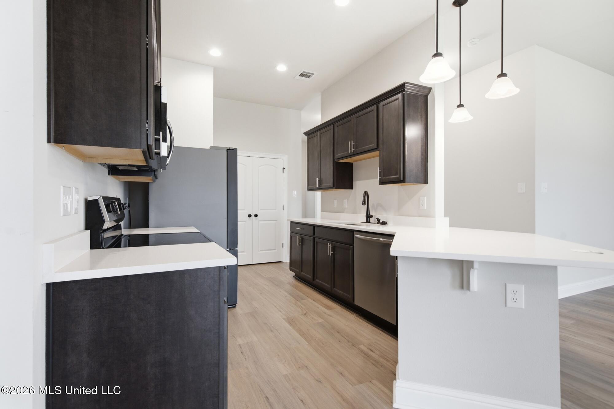 18120 Evergreen Drive Property Photo 11
