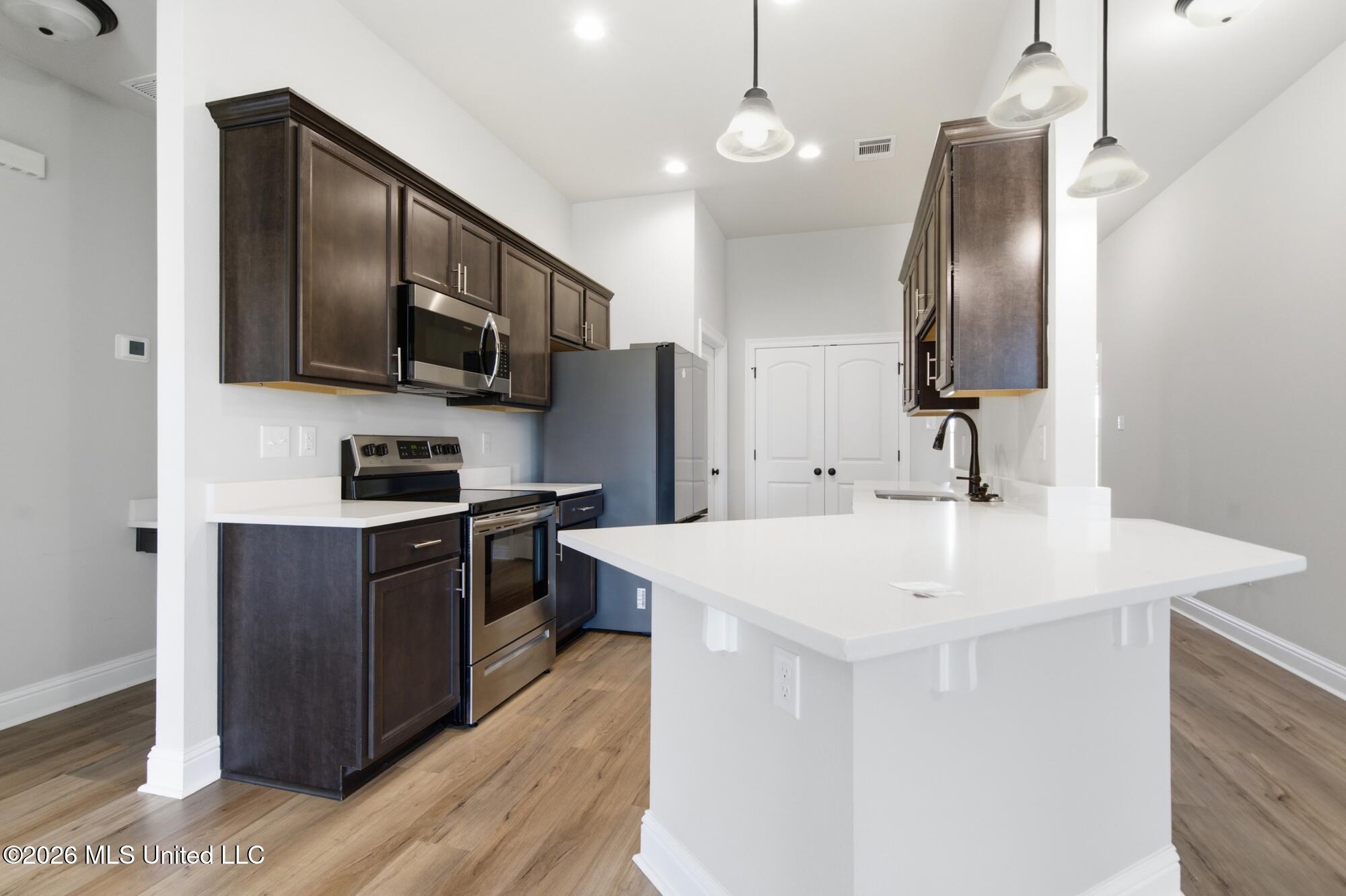 18120 Evergreen Drive Property Photo 12
