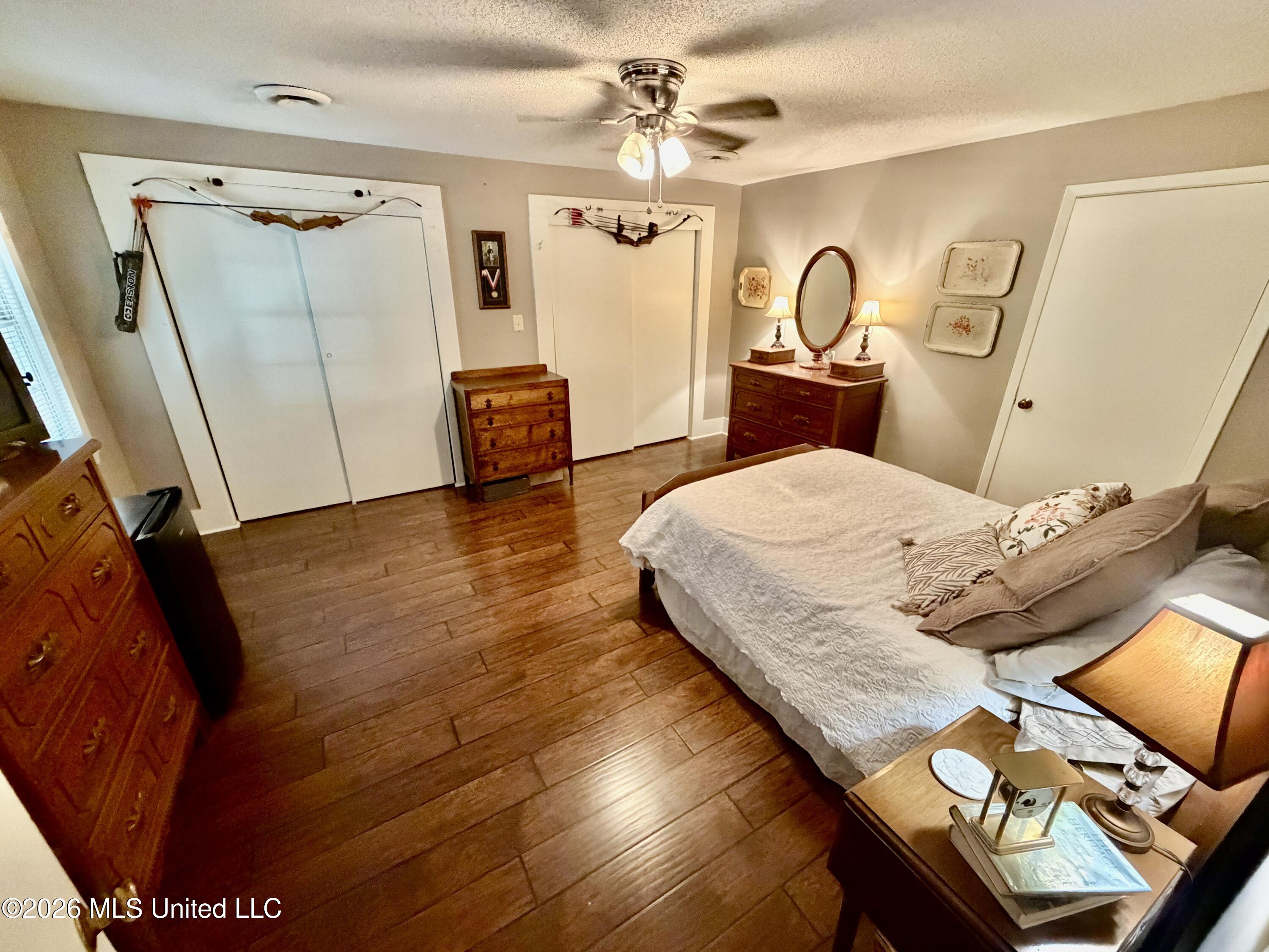 300 Scott Street Property Photo 11