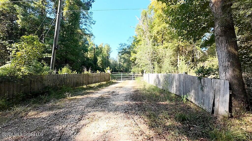 River Road Property Photo 14
