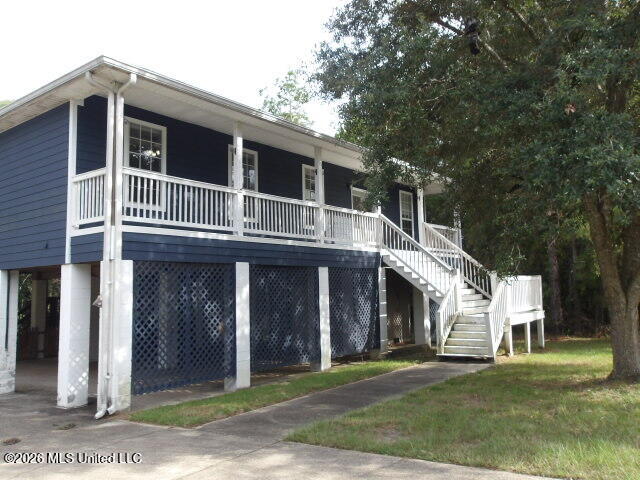 2008 Pompano Drive Property Photo 2
