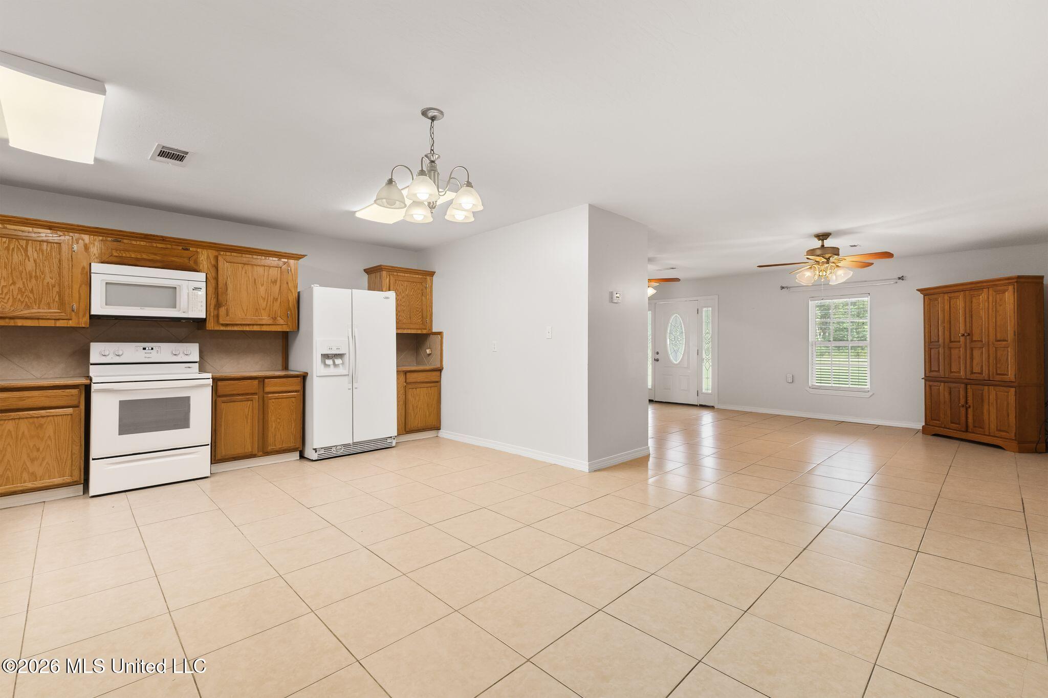 759 Lavelle Ladner Road Property Photo 10