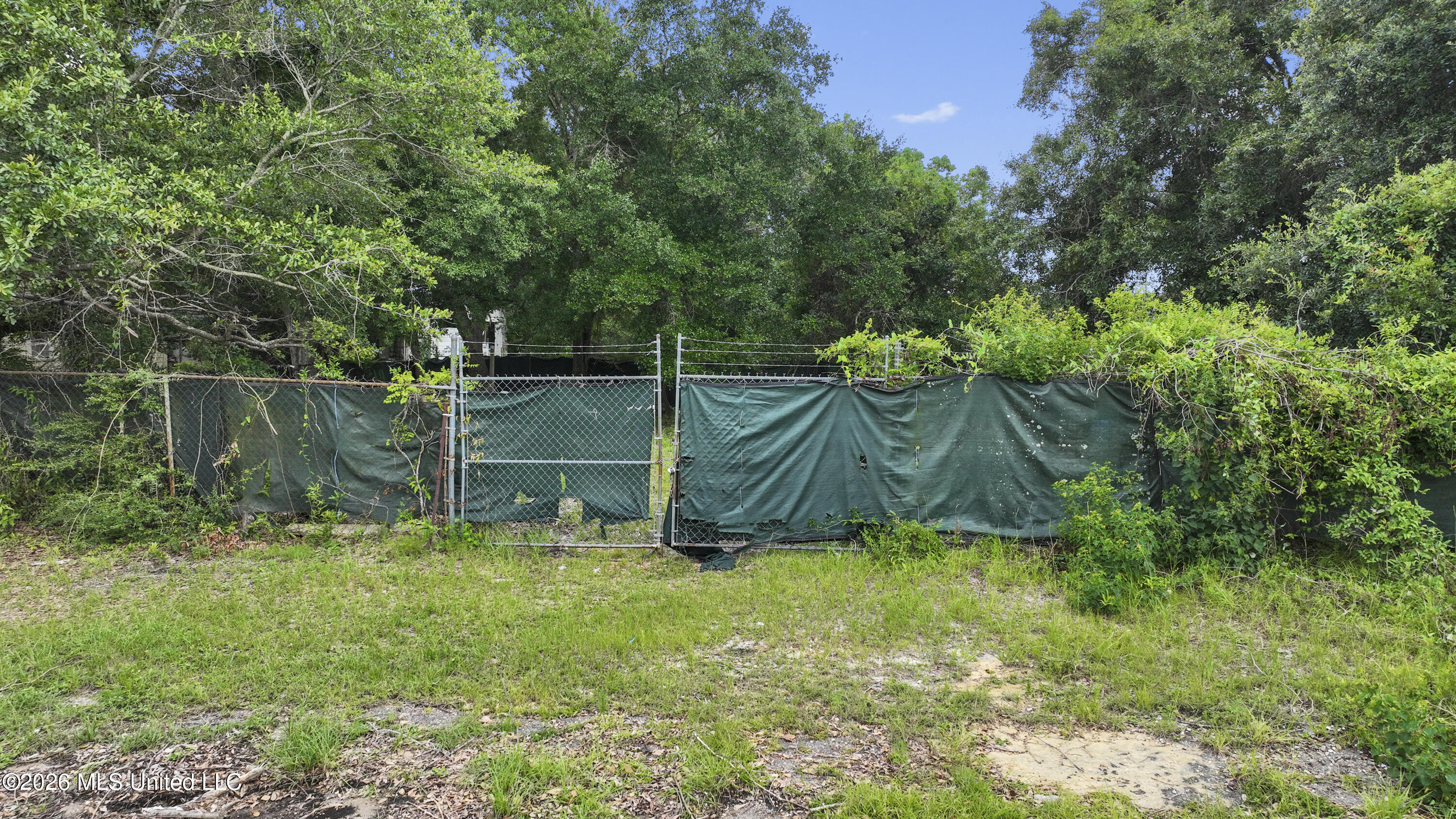 1918 Pass Road Property Photo 10