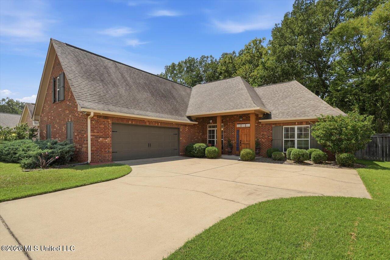 228 Stillhouse Creek Drive Property Photo 2