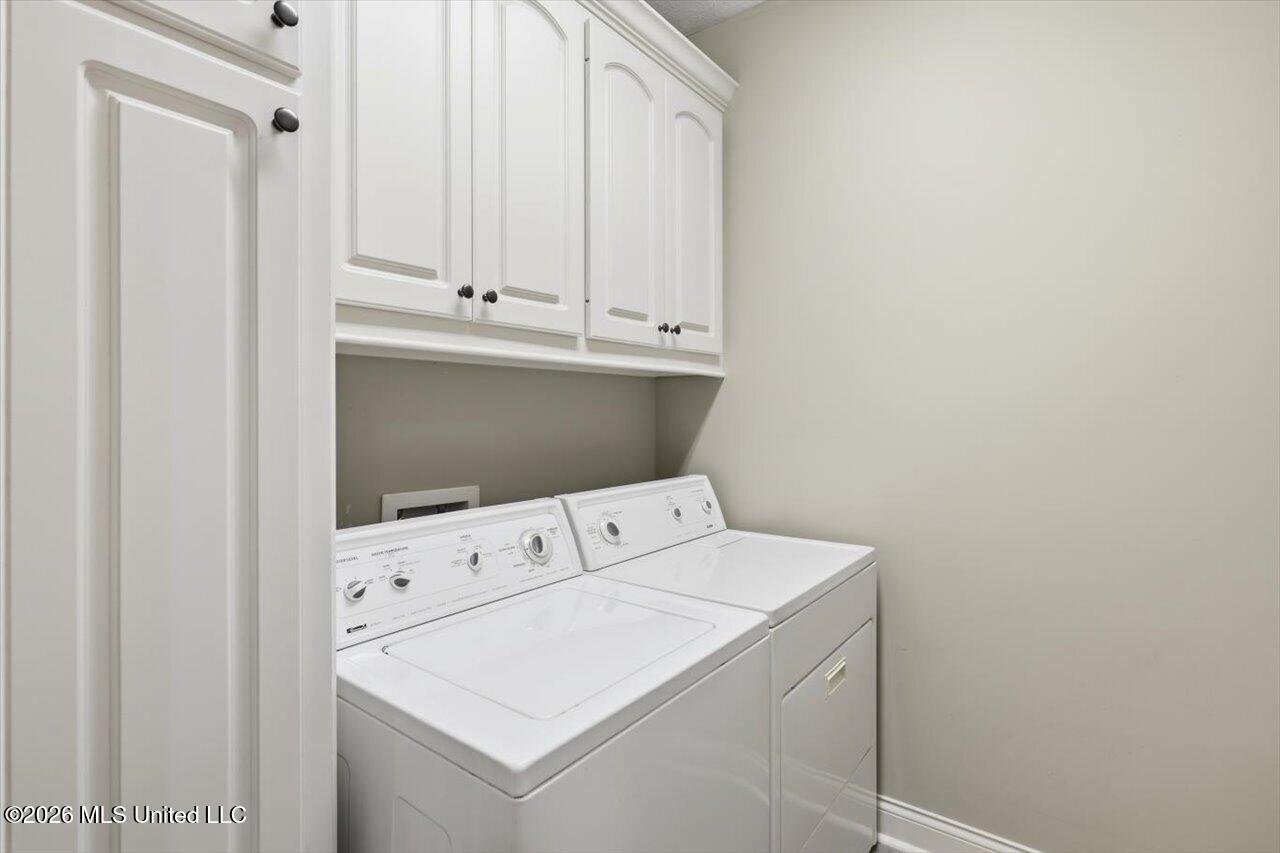 228 Stillhouse Creek Drive Property Photo 11