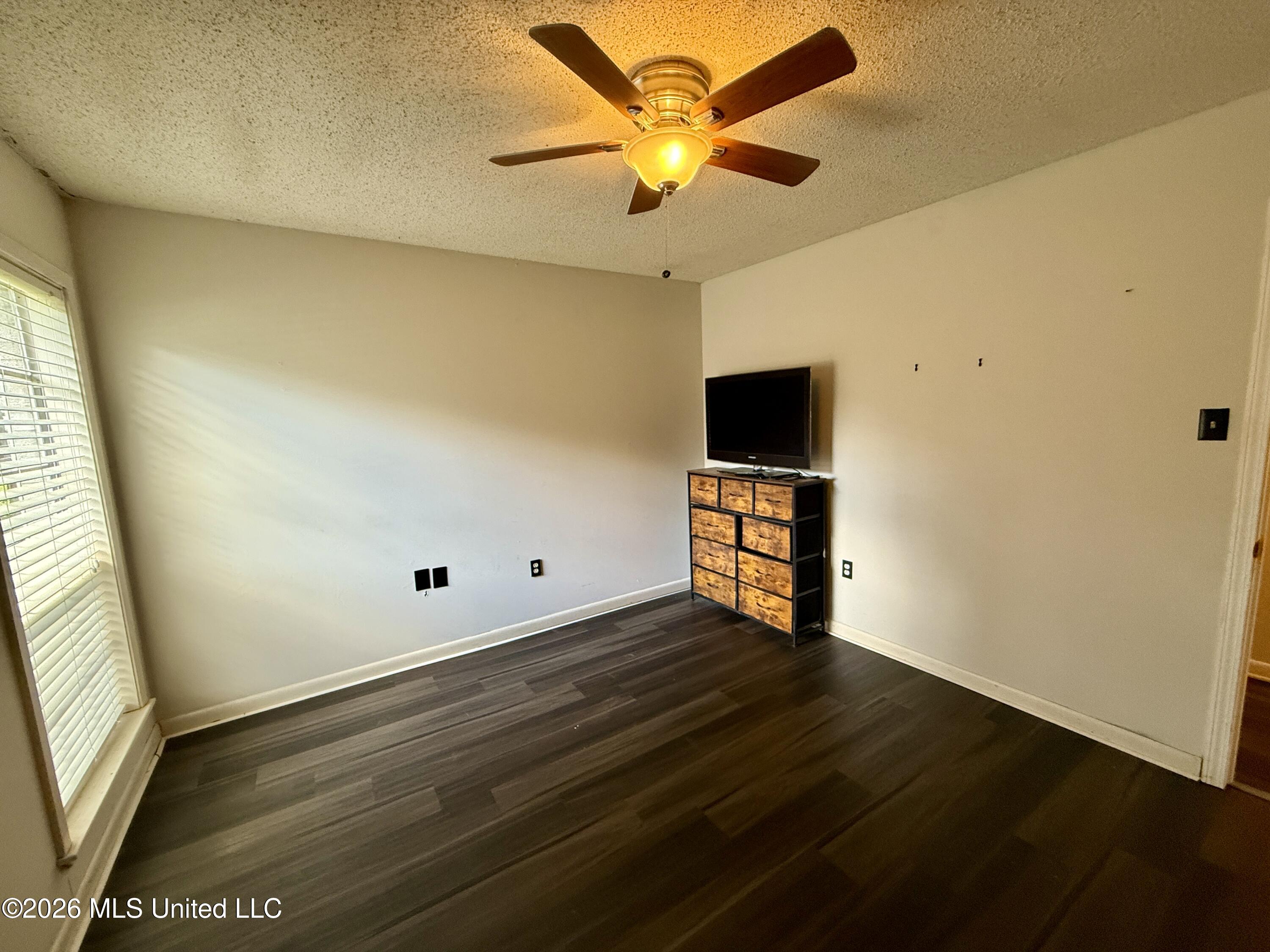 107 Diane Place Property Photo 12