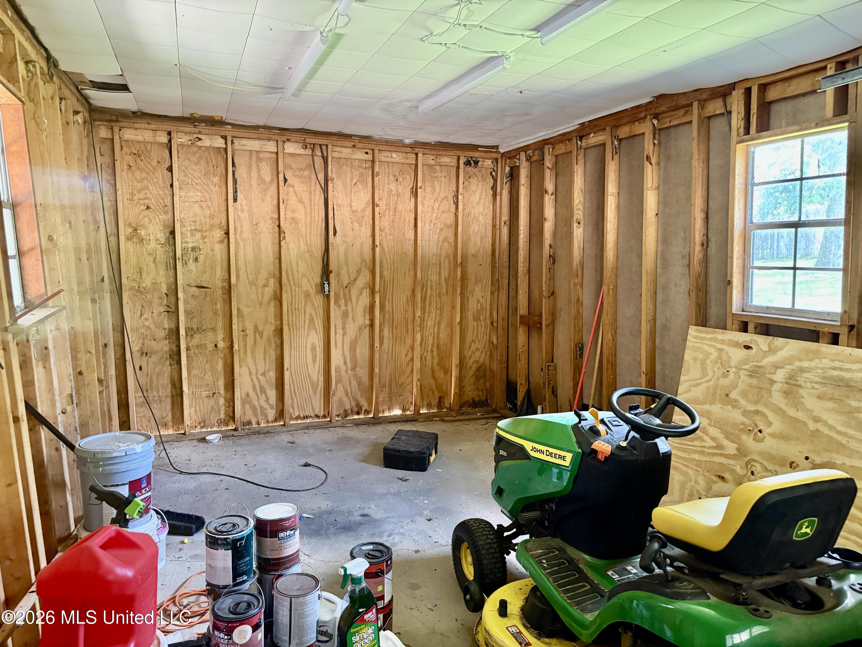 107 Diane Place Property Photo 24