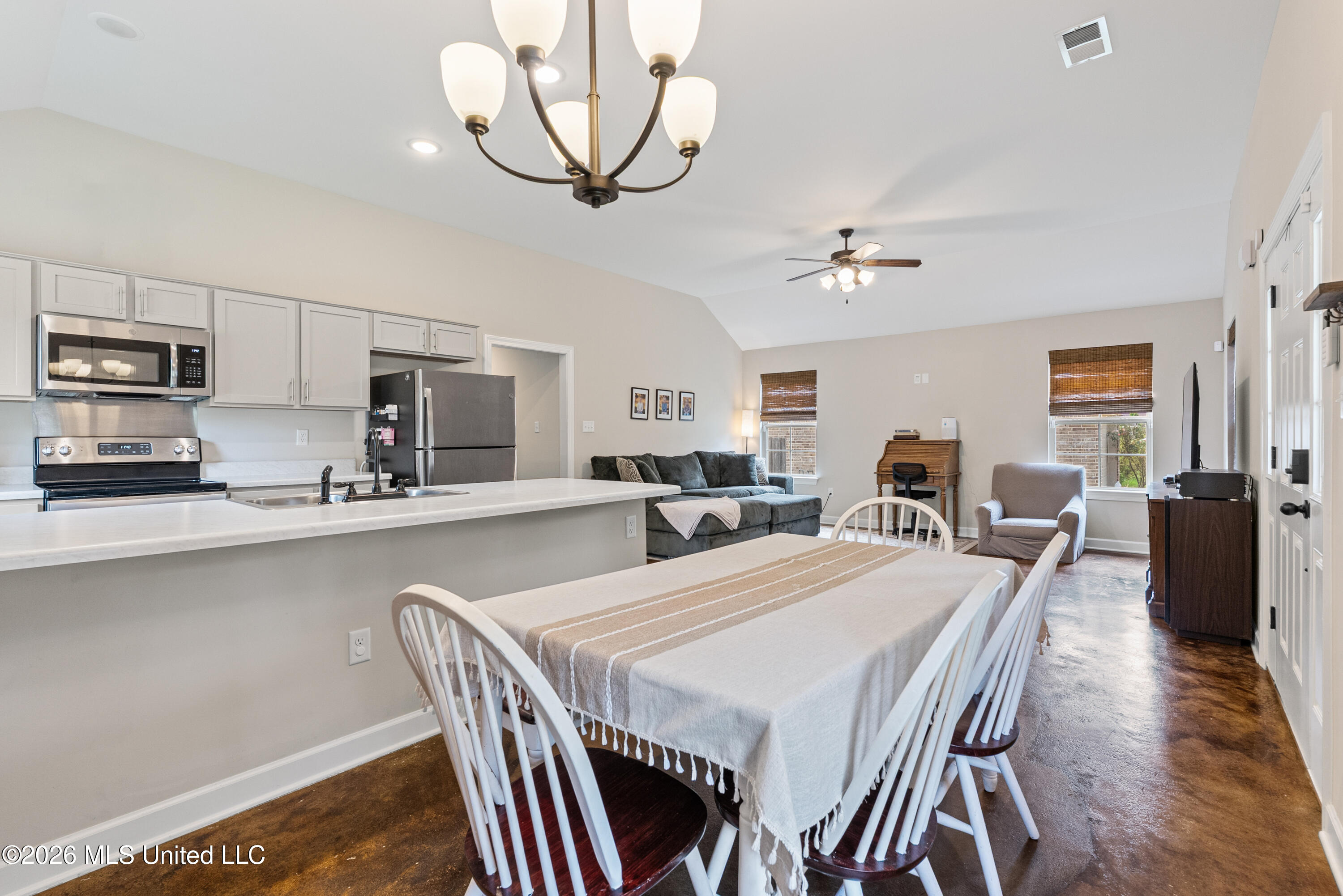 121 Woolfolk Road Property Photo 13