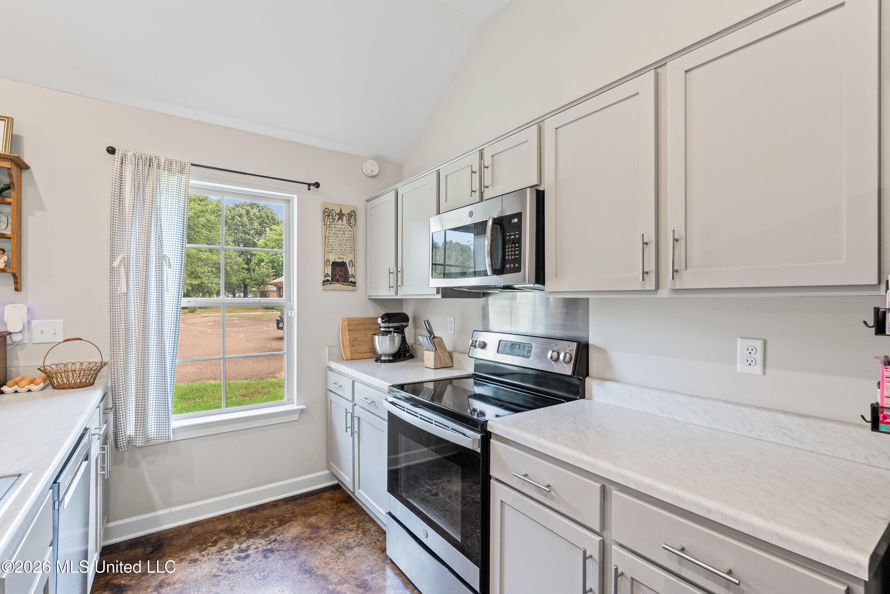 121 Woolfolk Road Property Photo 18