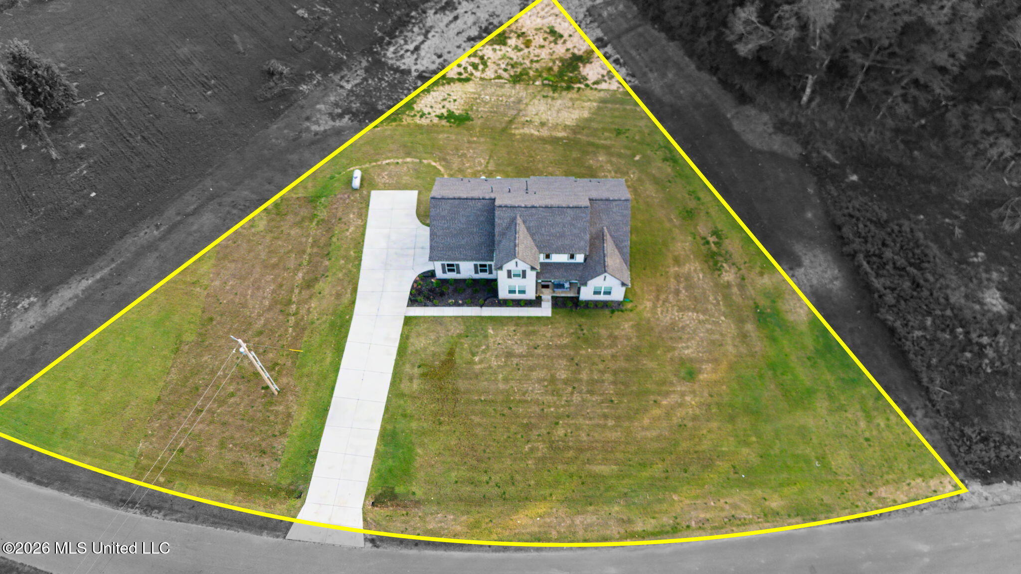390 Centerline Roper Loop Property Photo 26