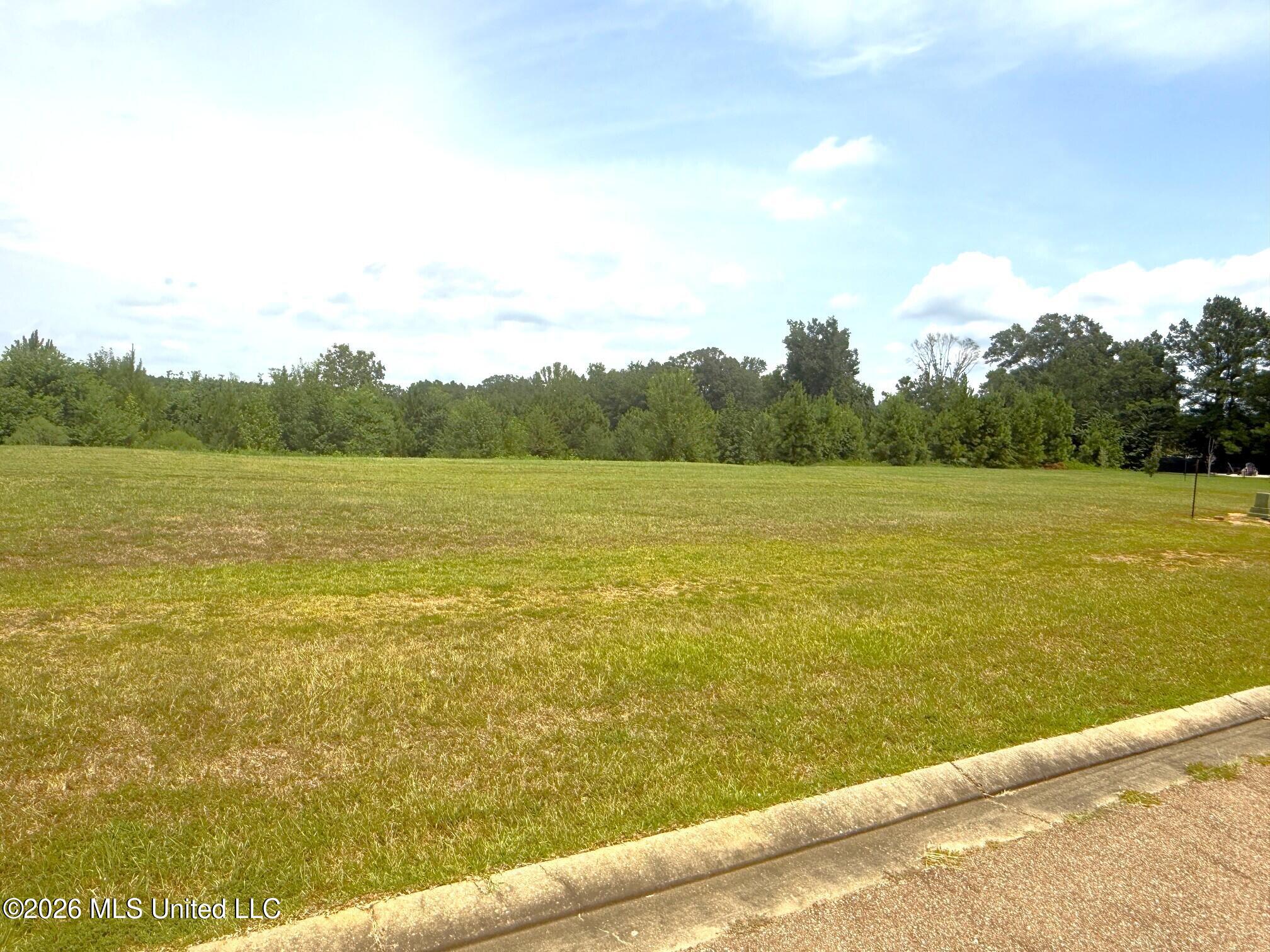 Fairway Cove Property Photo 6