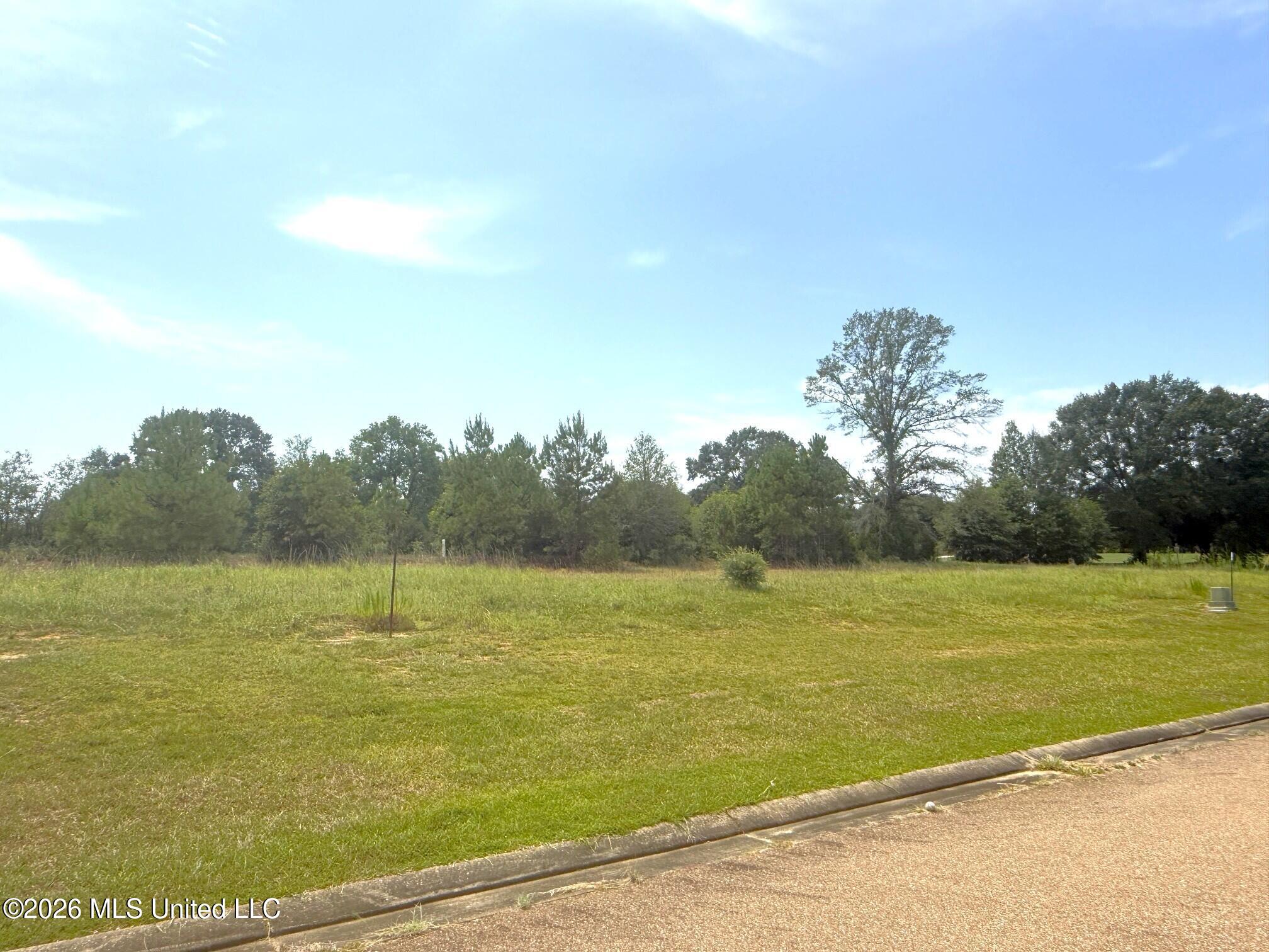 Fairway Cove Property Photo 8