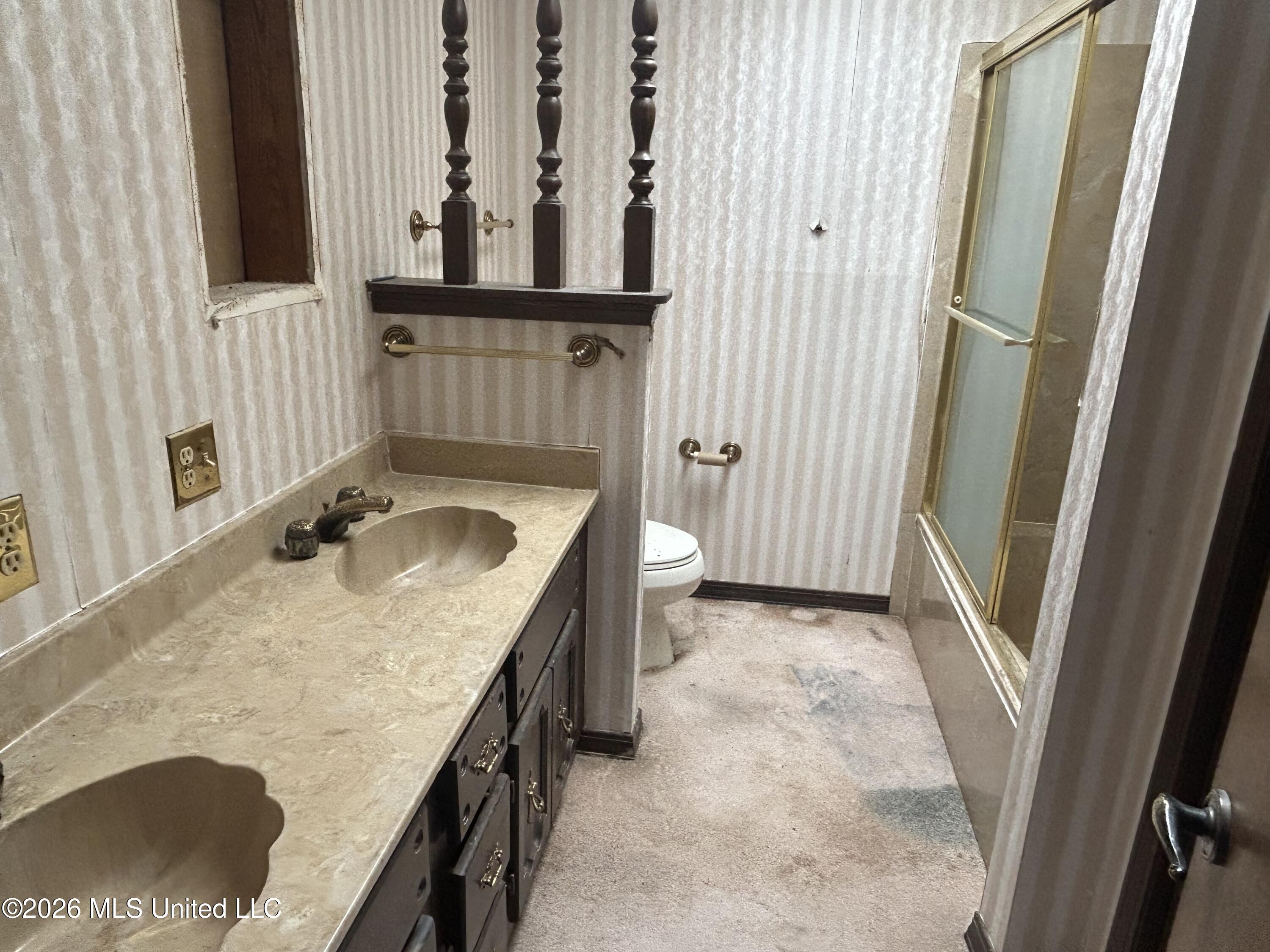 123 Peninsula Drive Property Photo 15