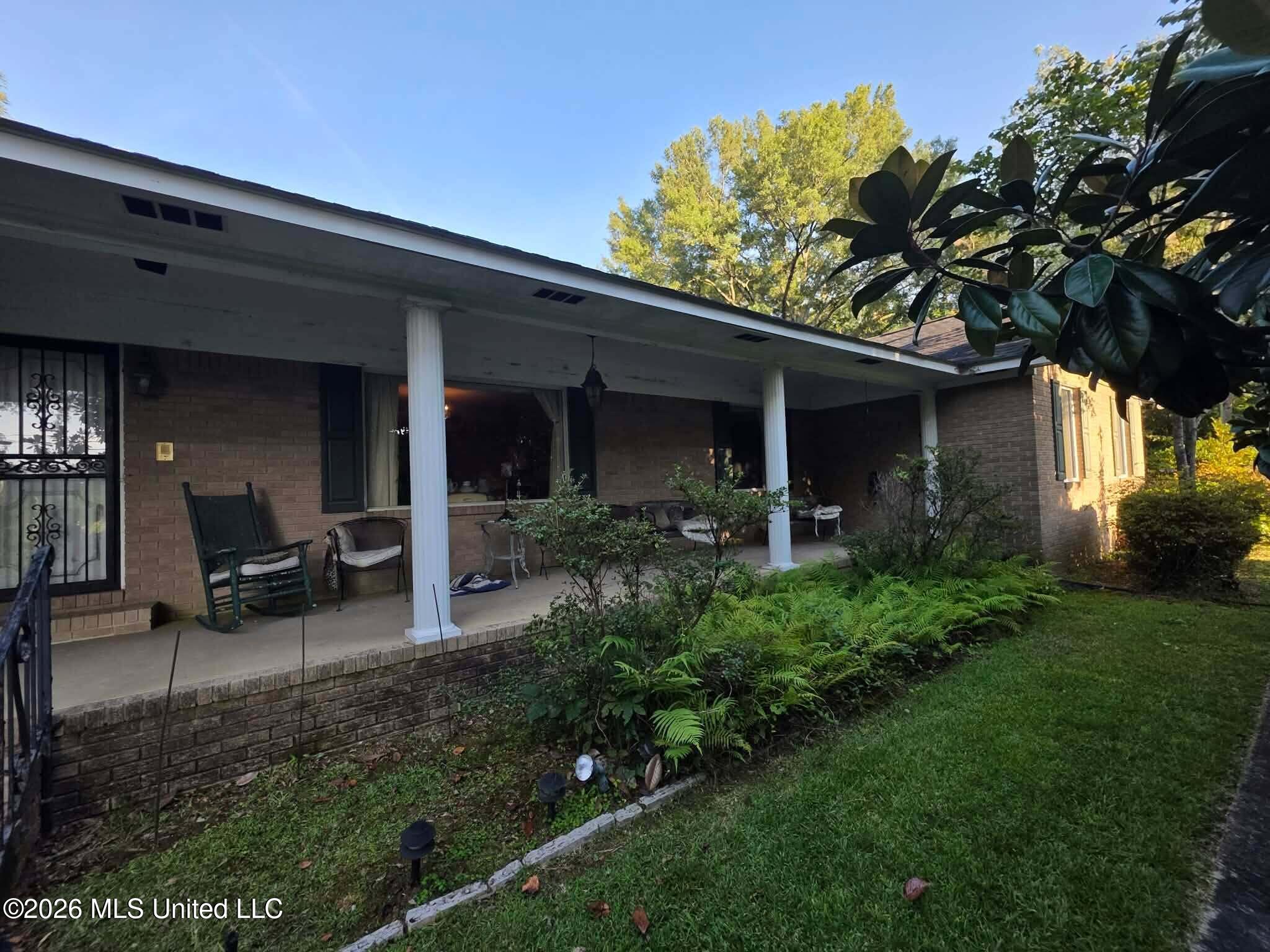 1300 S Meridian Street Property Photo 8