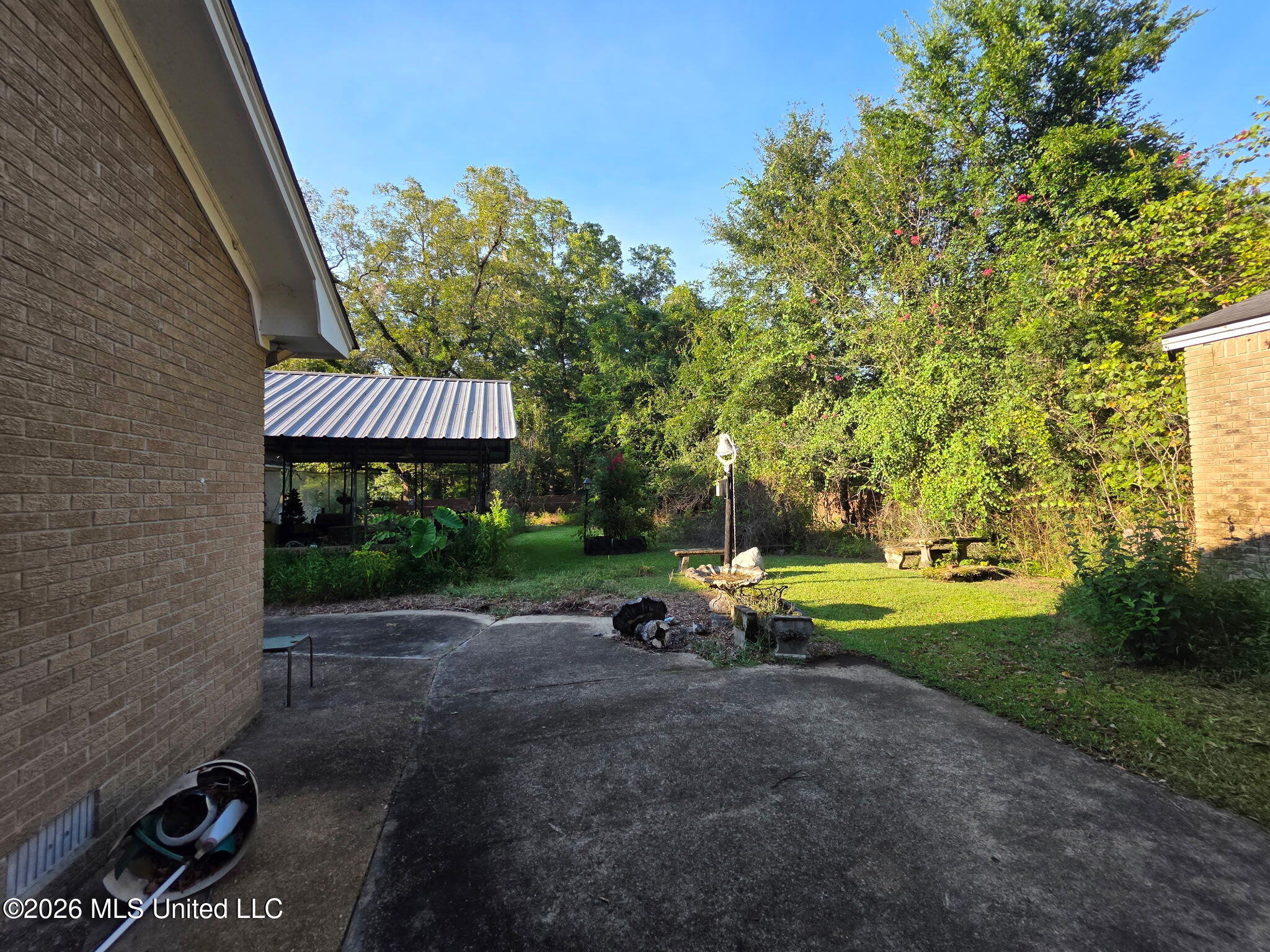 1300 S Meridian Street Property Photo 11
