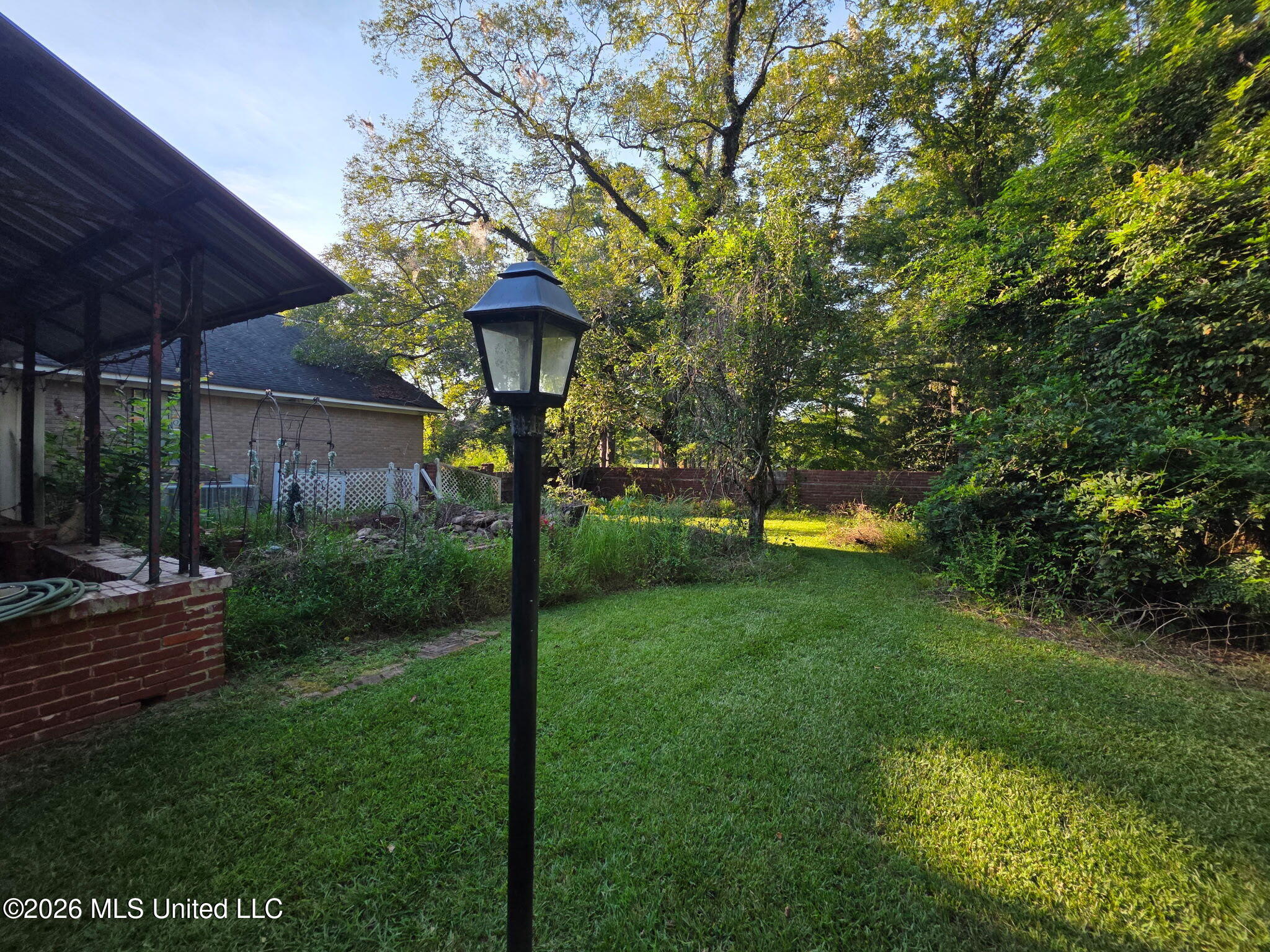 1300 S Meridian Street Property Photo 14