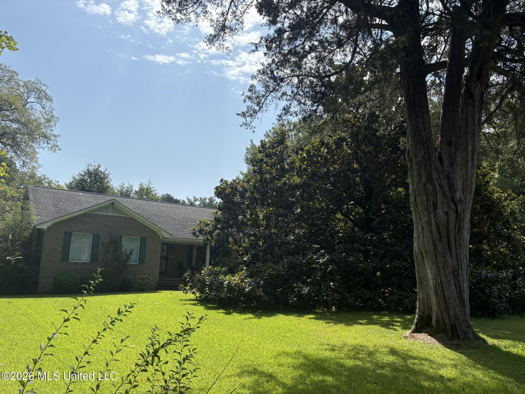 1300 S Meridian Street Property Photo 20