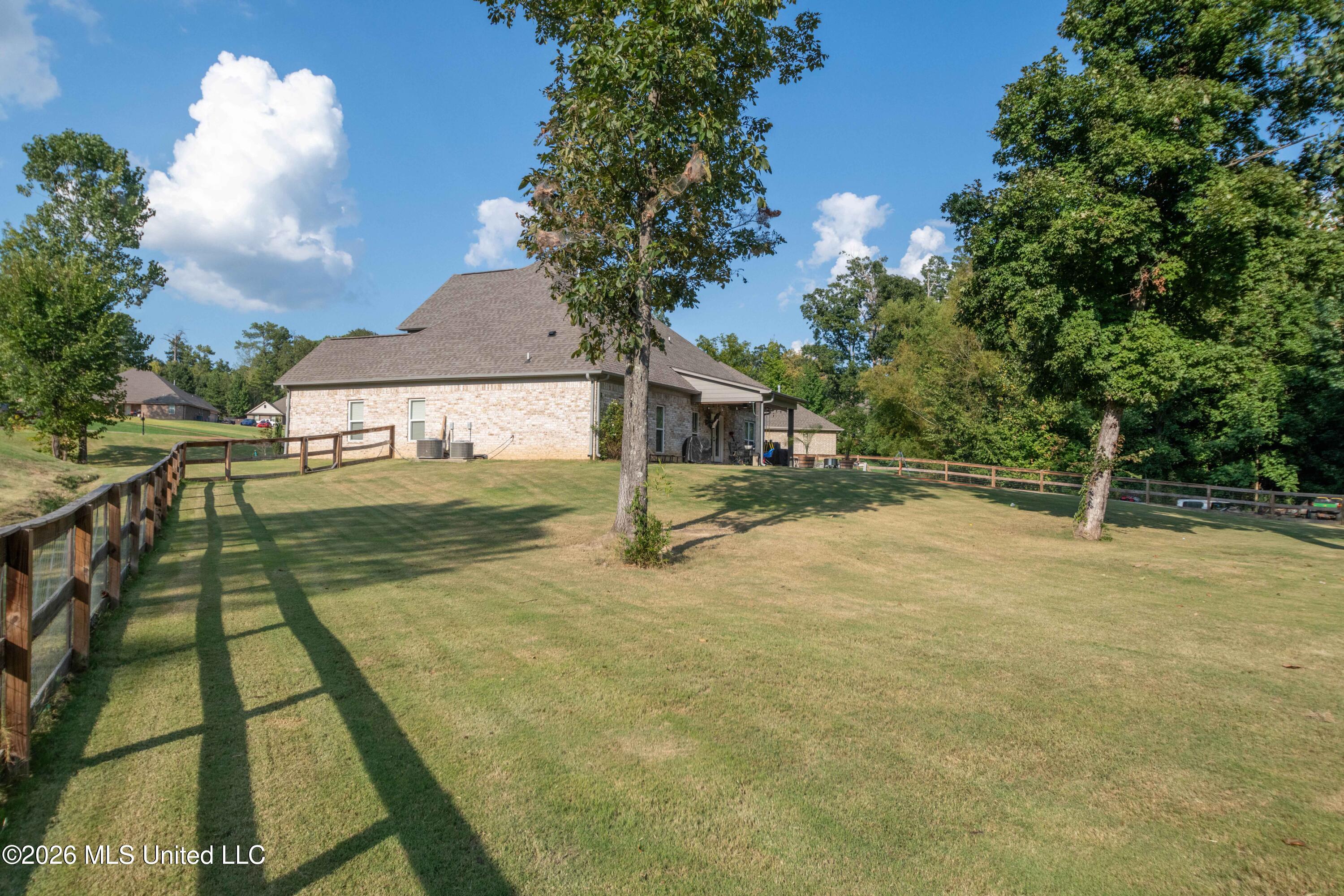 9653 Trenton Trail Property Photo 39