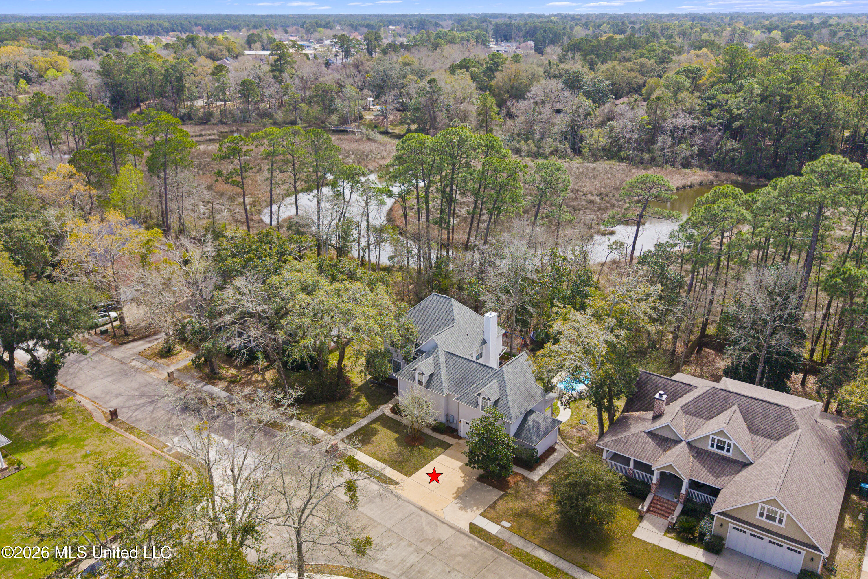 3824 Chaumont Circle Property Photo 3