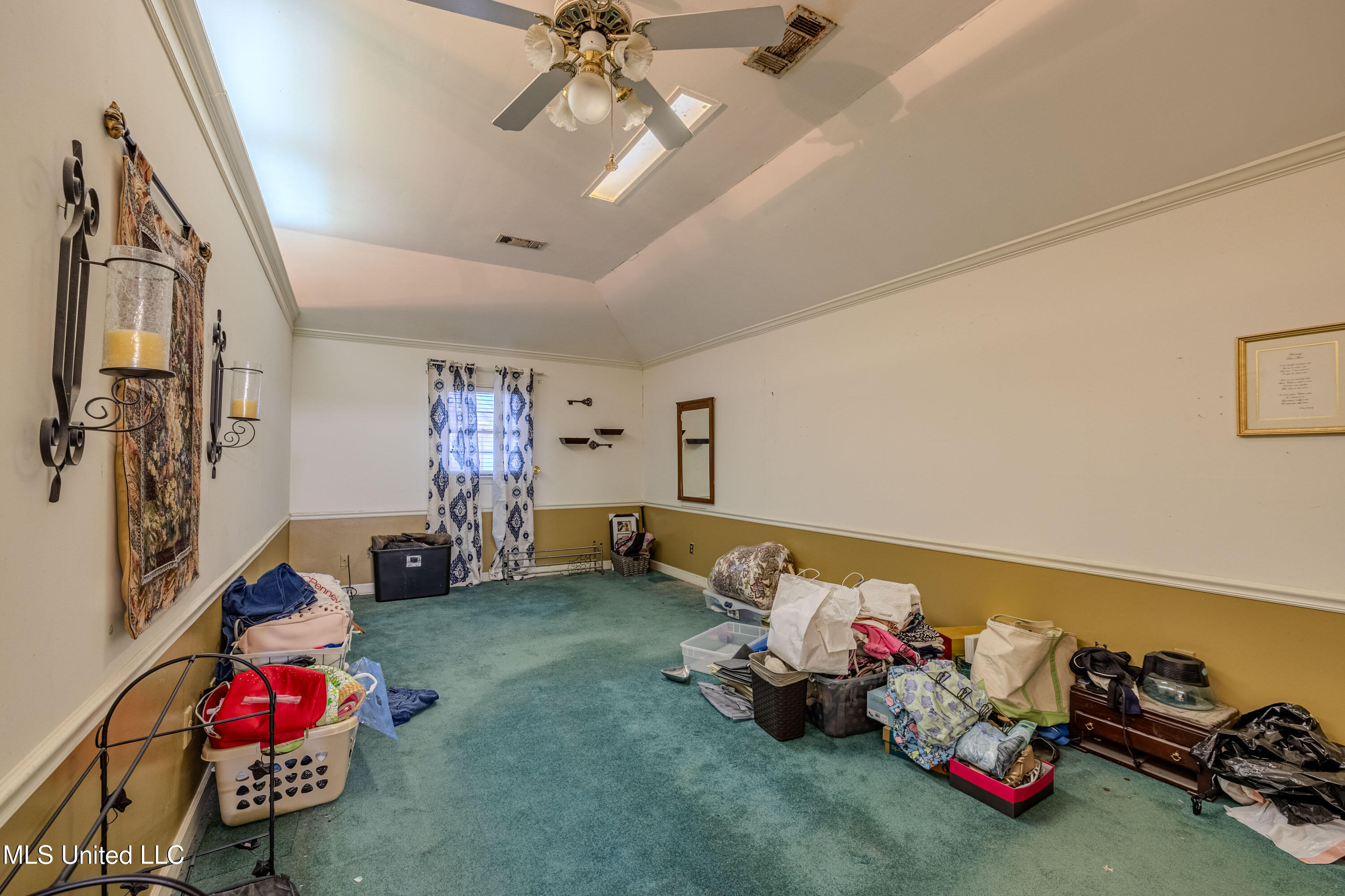 1411 Memorial Drive Property Photo 25
