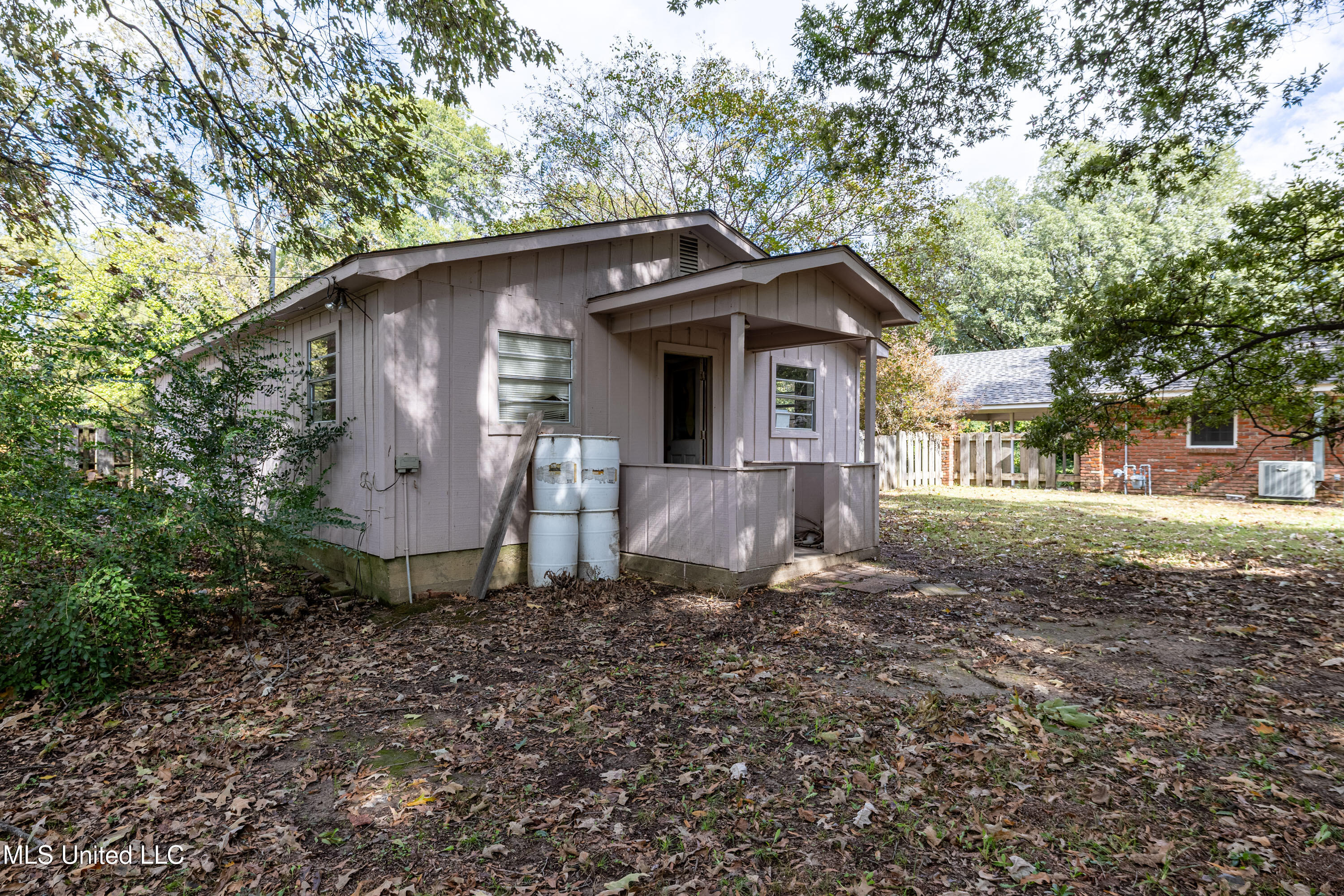 1411 Memorial Drive Property Photo 46