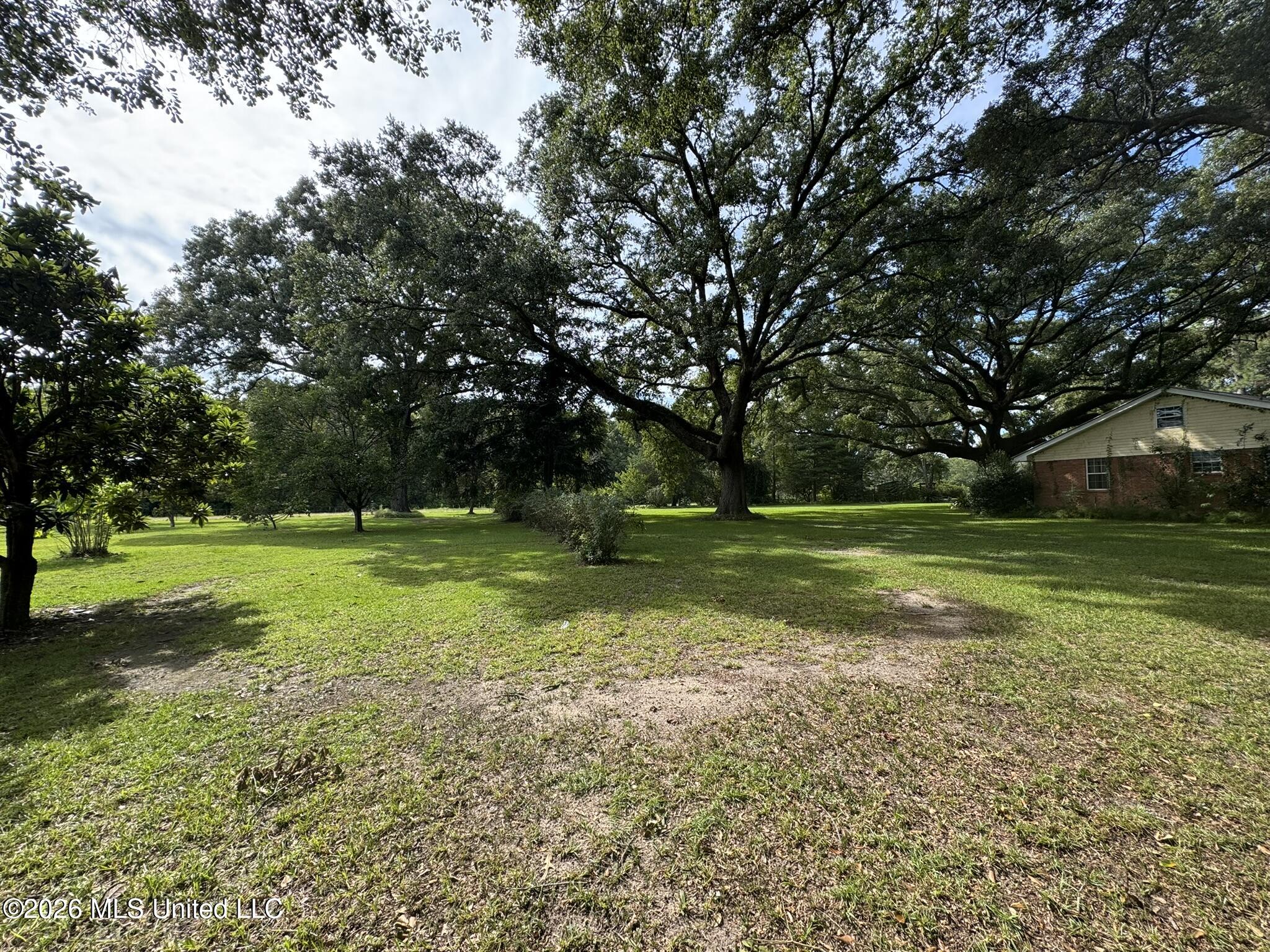 22500 Jones Lane Property Photo 4