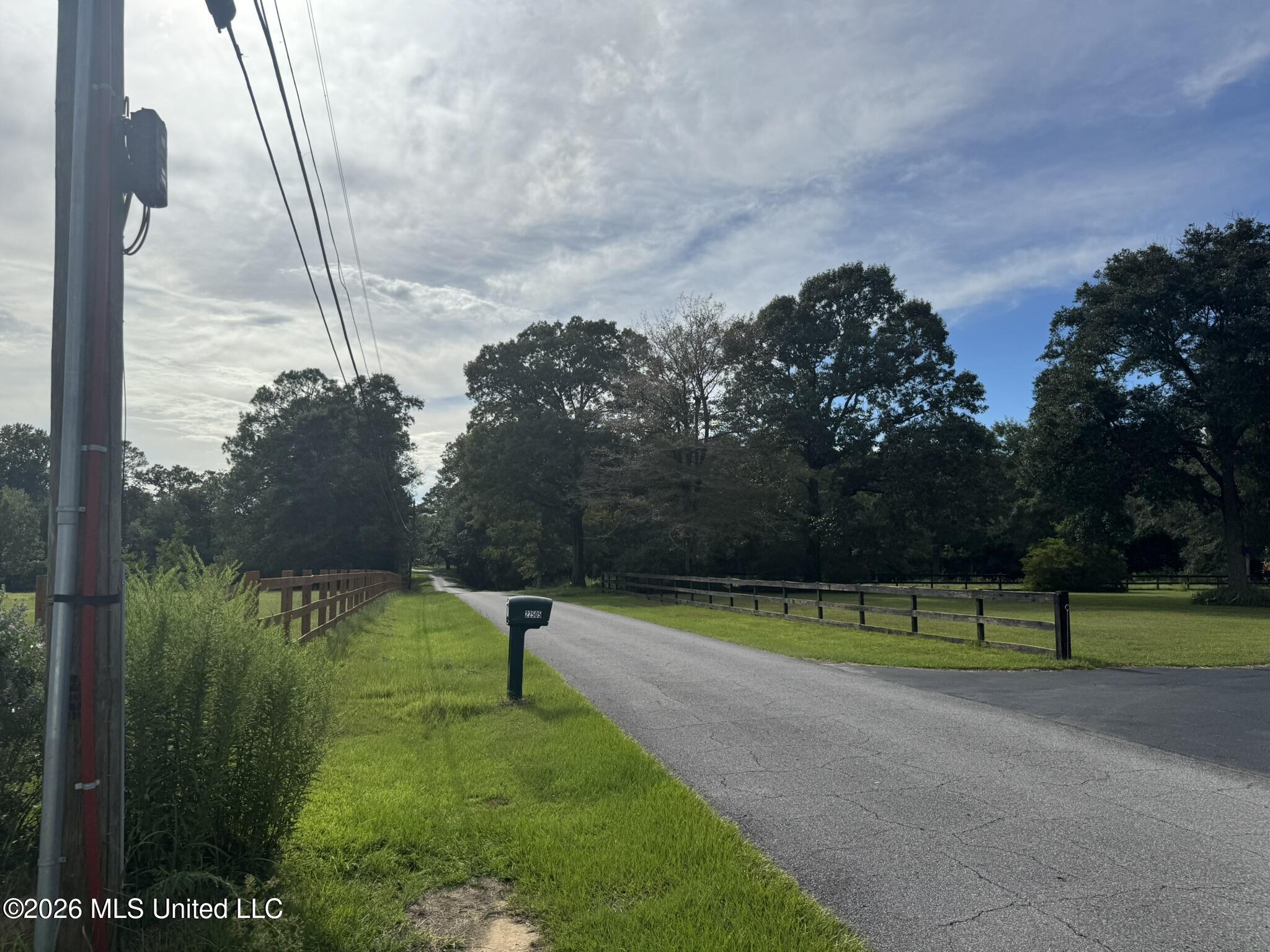 22500 Jones Lane Property Photo 27