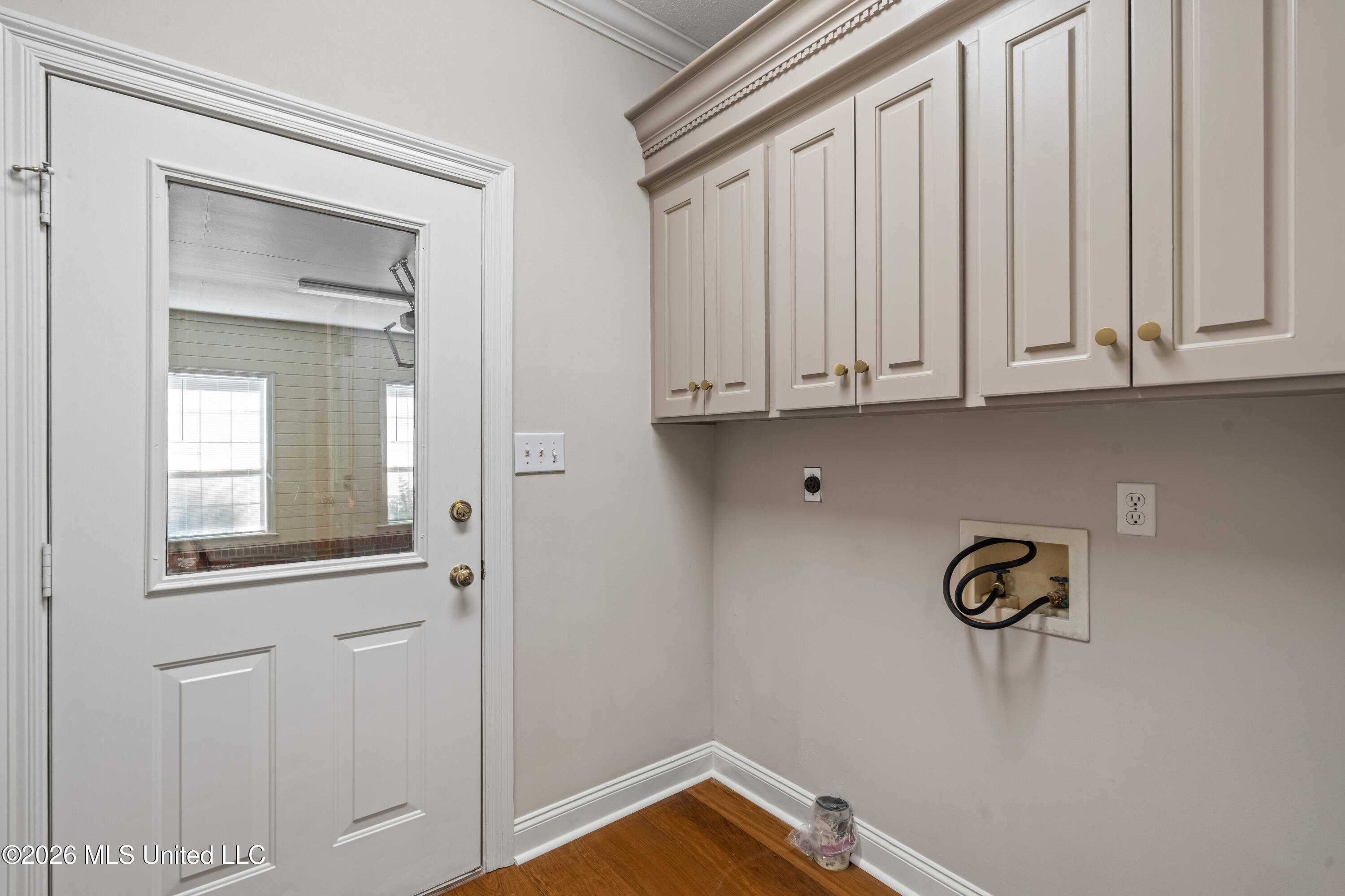 4 Woodleaf Street Property Photo 31