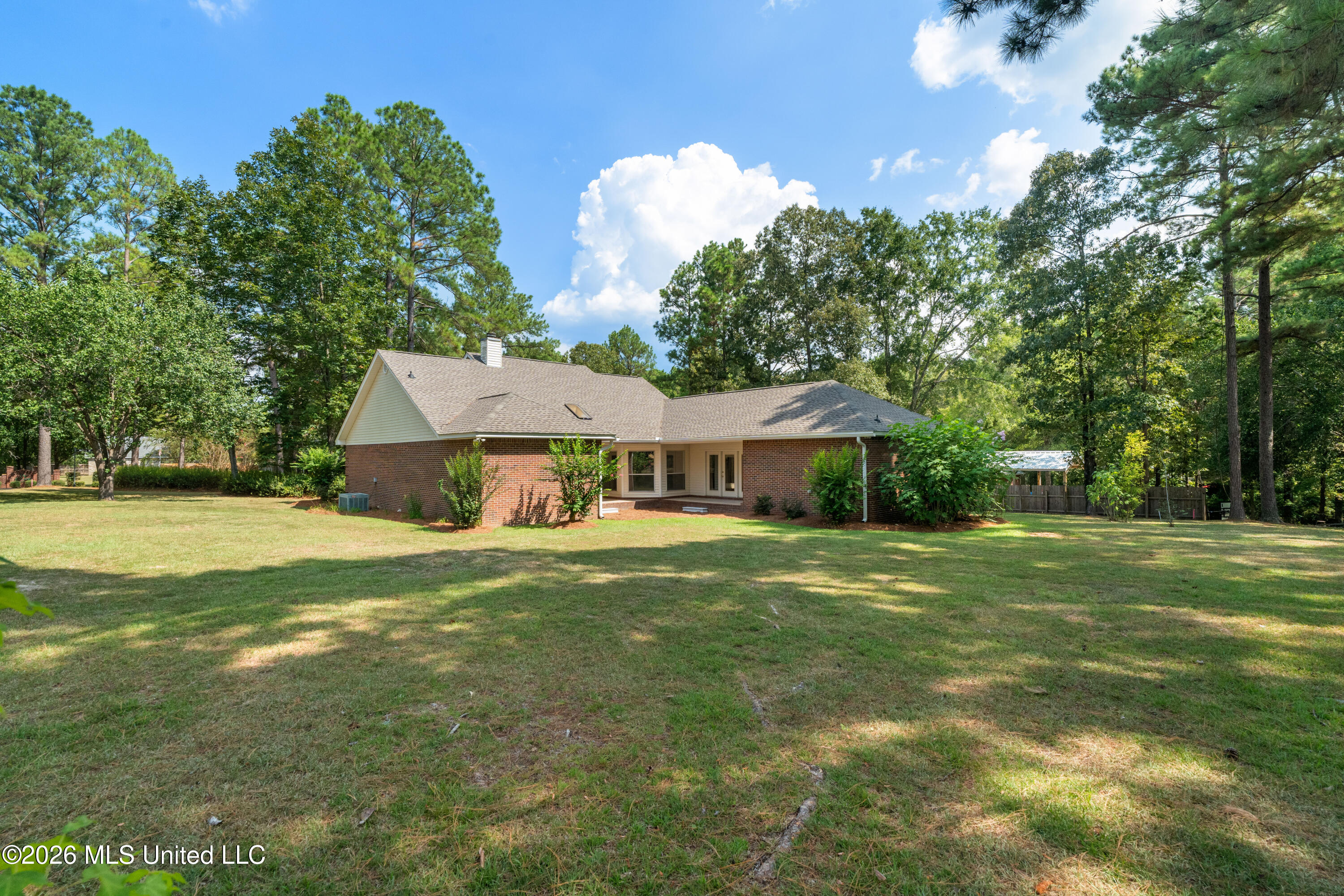 4 Woodleaf Street Property Photo 34