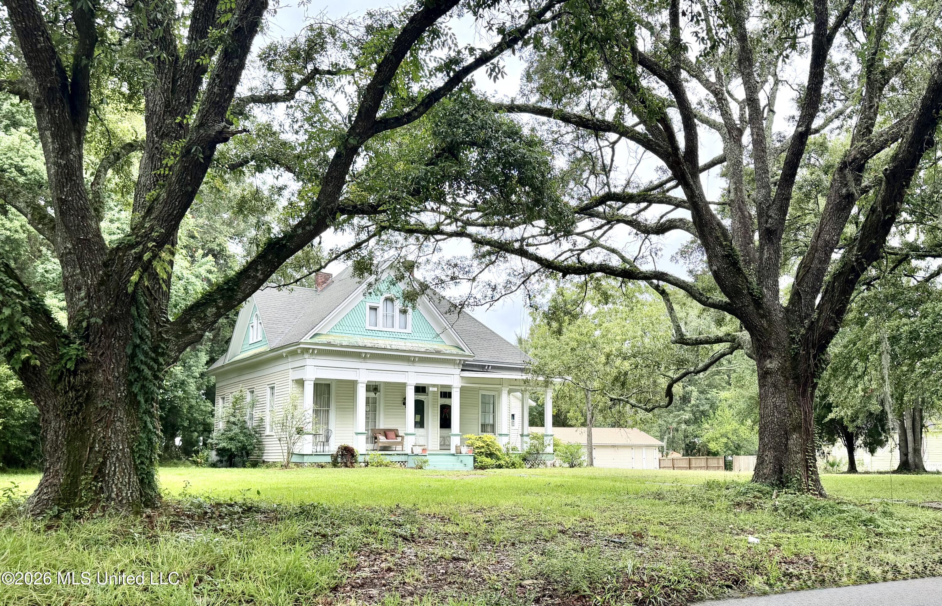 3807 Dantzler Street Property Photo 1
