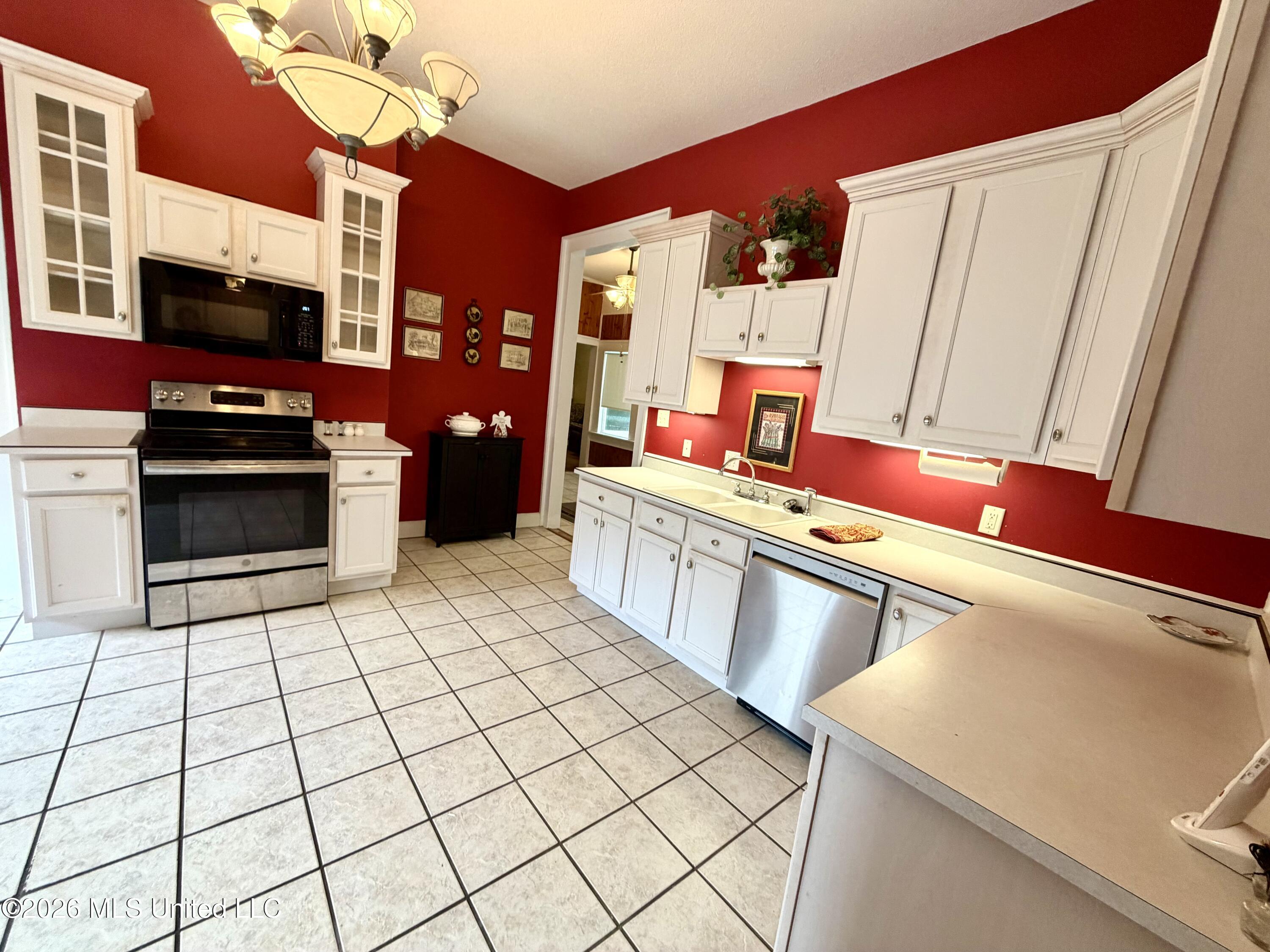 3807 Dantzler Street Property Photo 25