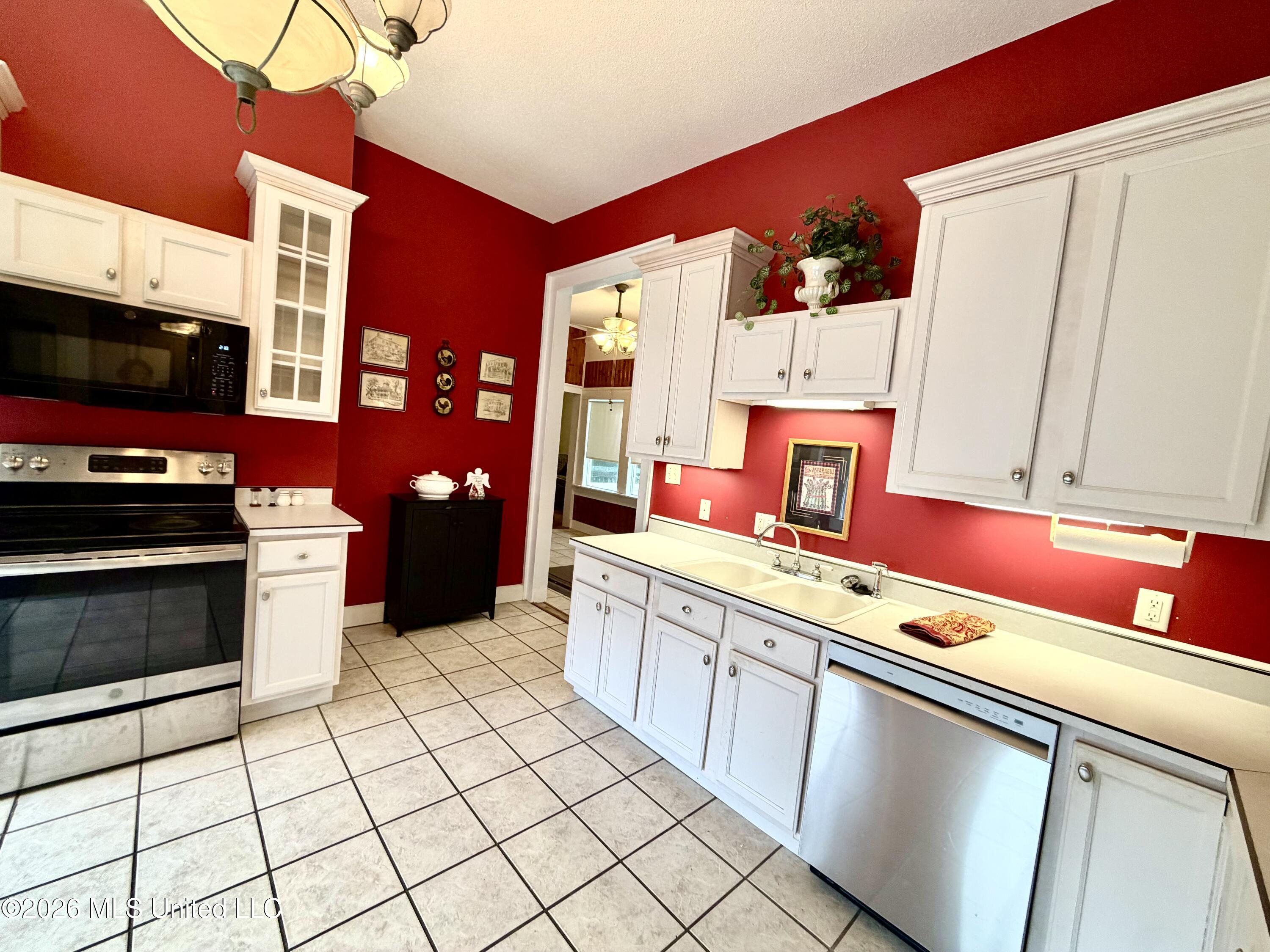 3807 Dantzler Street Property Photo 33