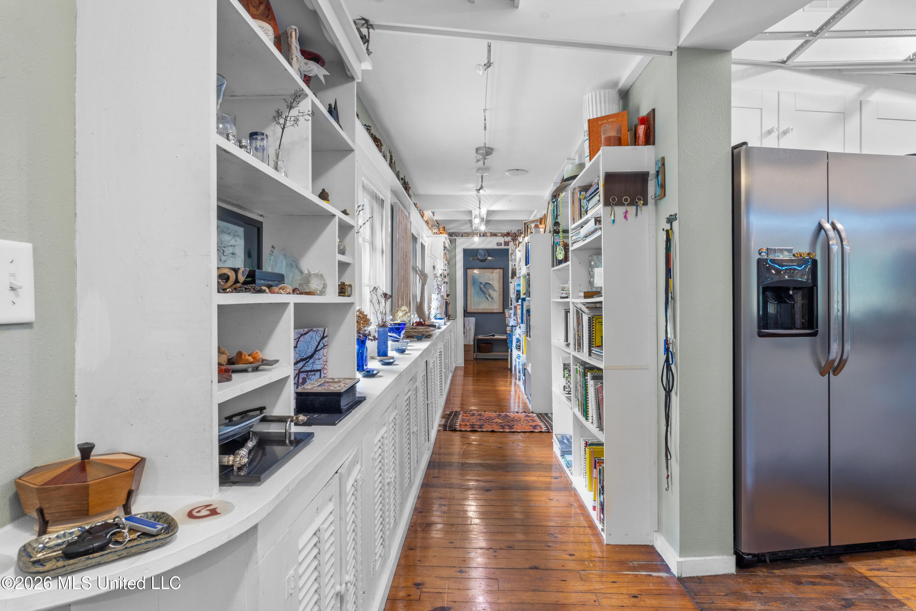 1238 Iberville Drive Property Photo 33