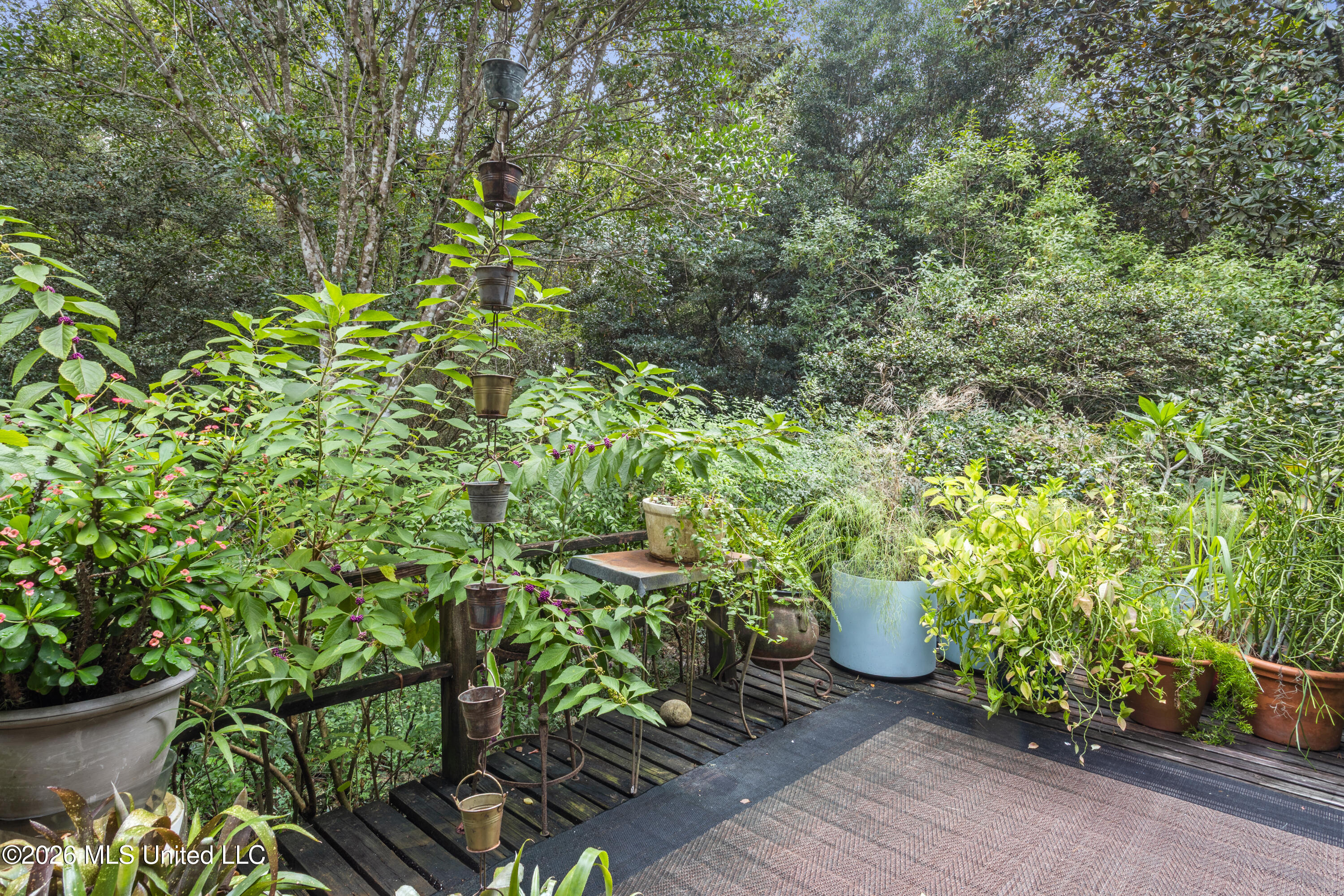 1238 Iberville Drive Property Photo 44