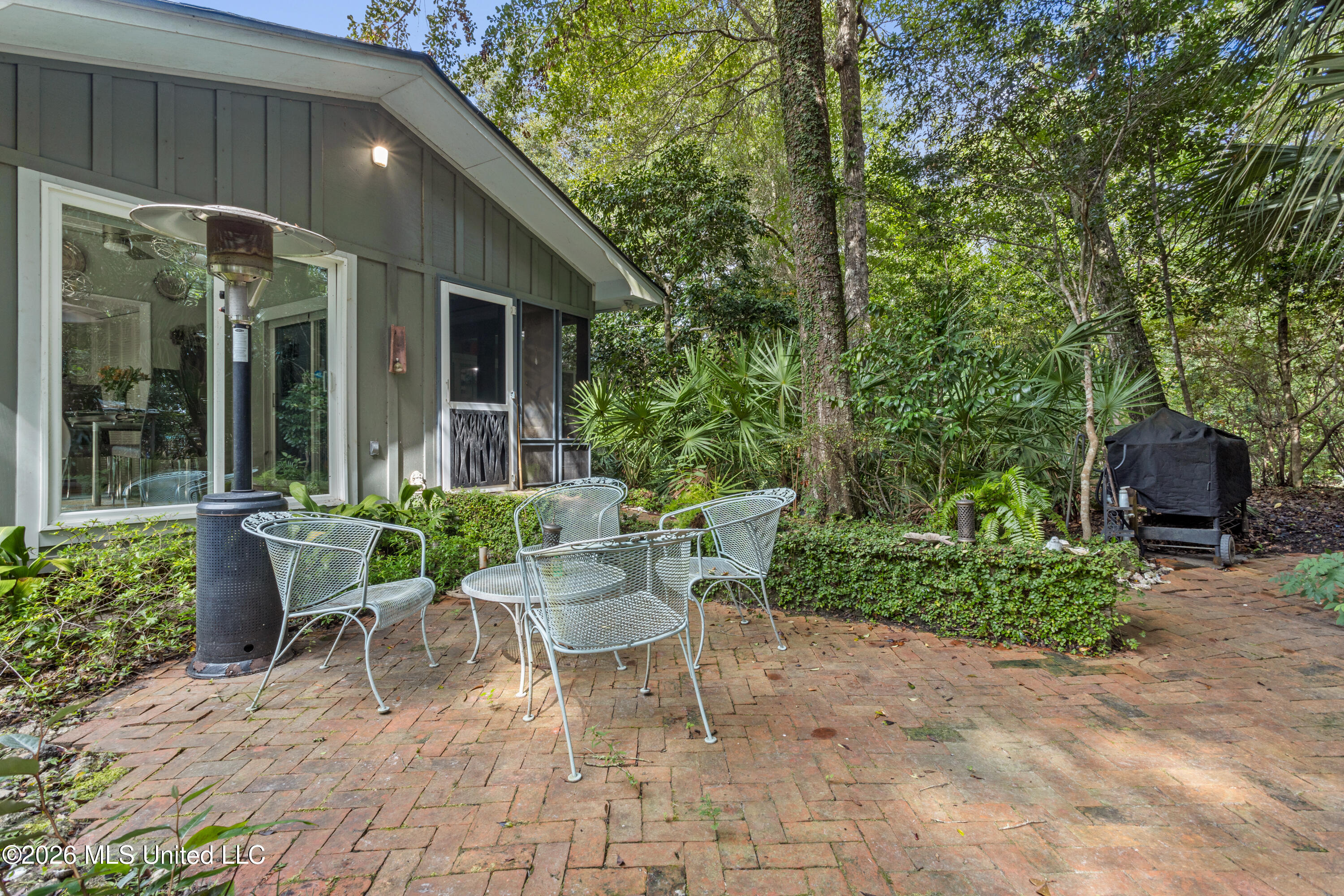 1238 Iberville Drive Property Photo 46