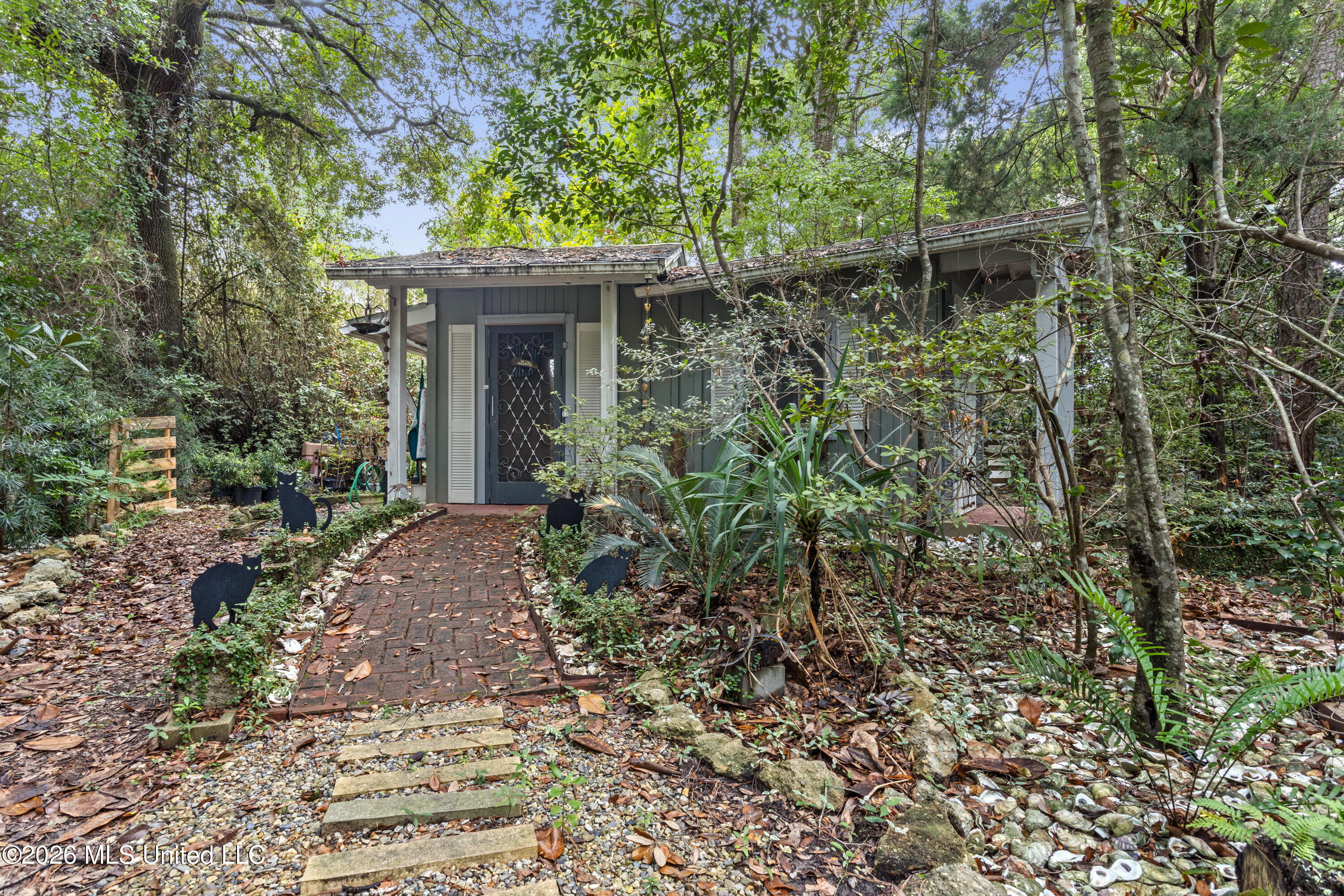 1238 Iberville Drive Property Photo 52