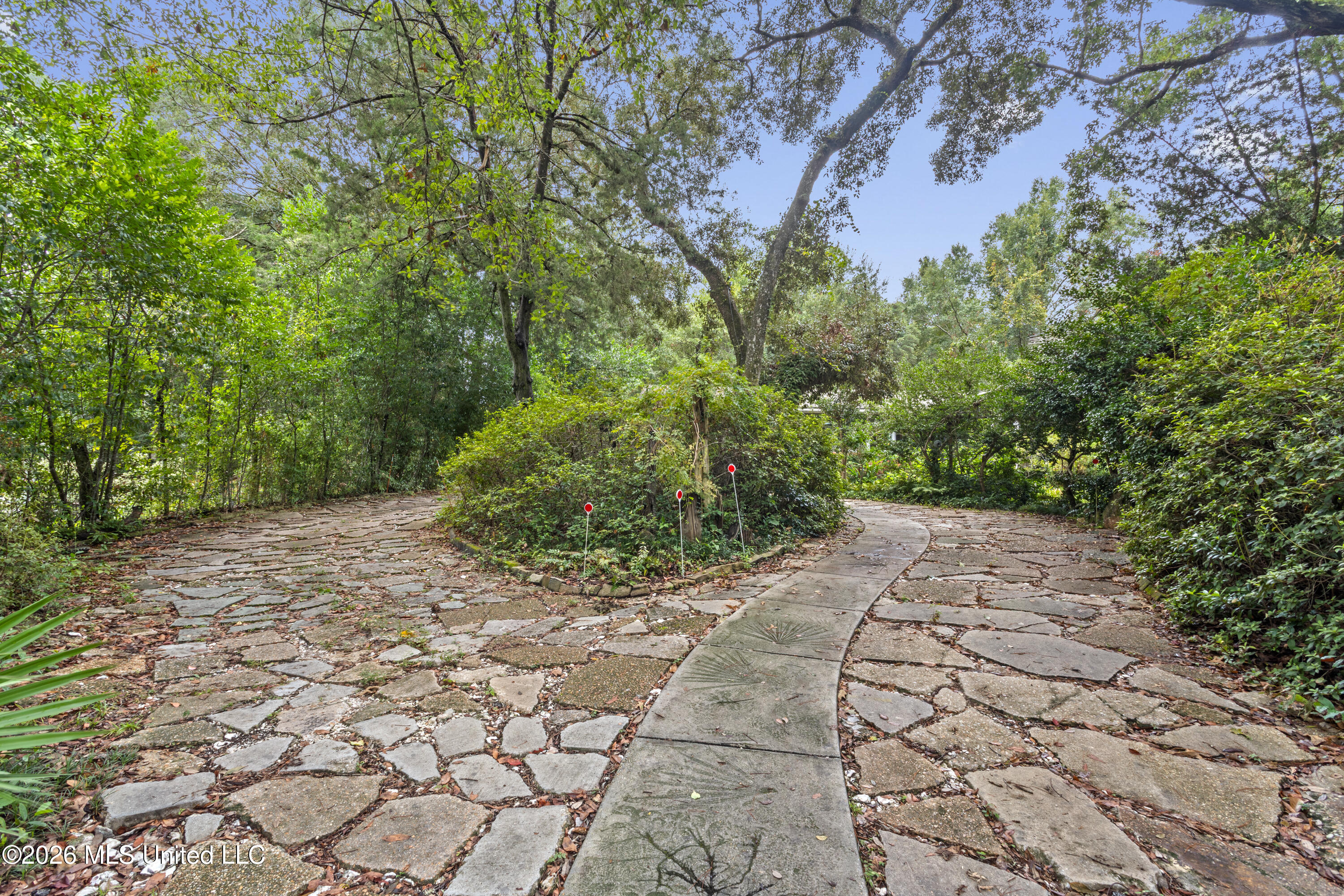1238 Iberville Drive Property Photo 91