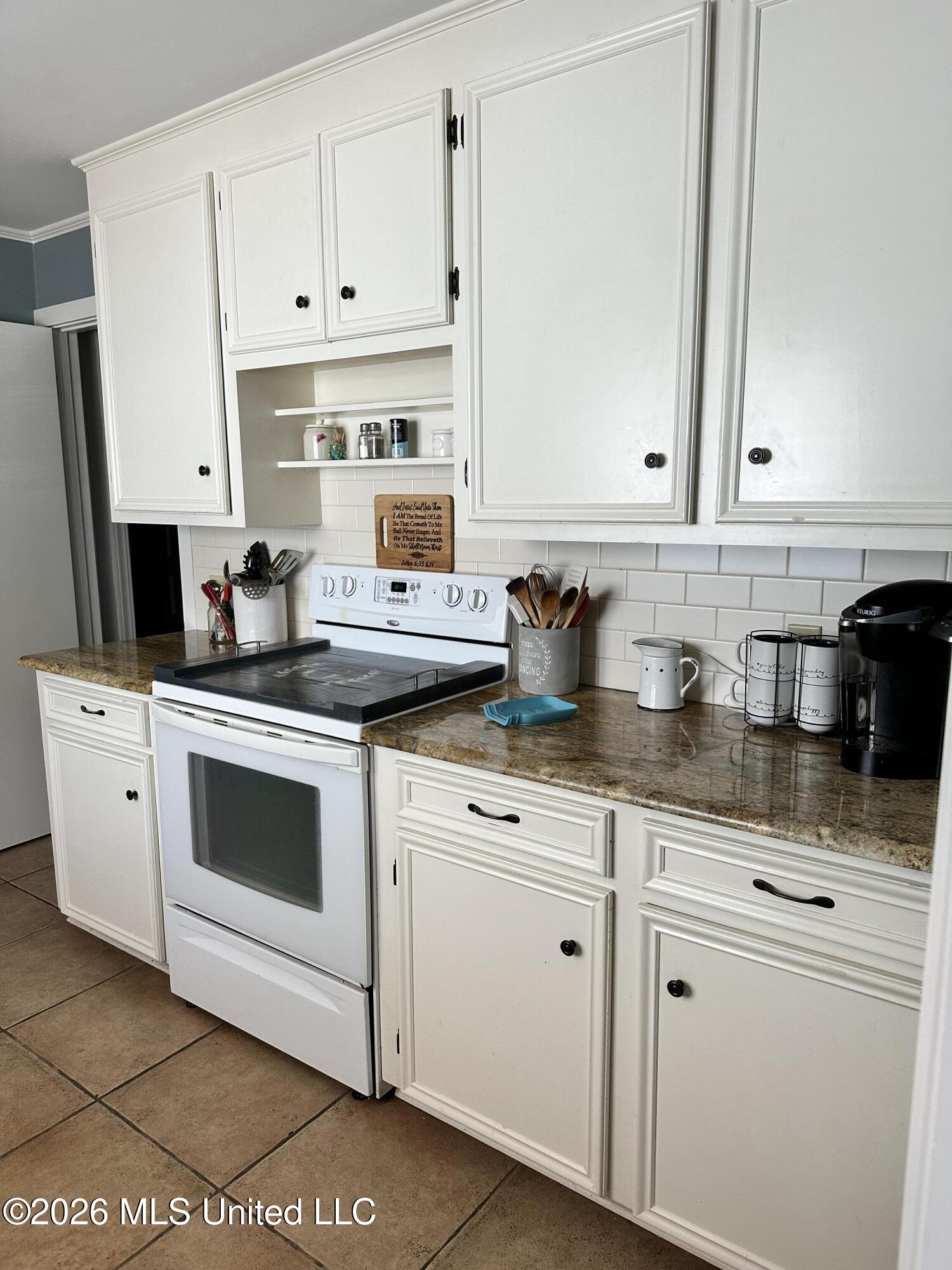 1700 Robinson Street Property Photo 14