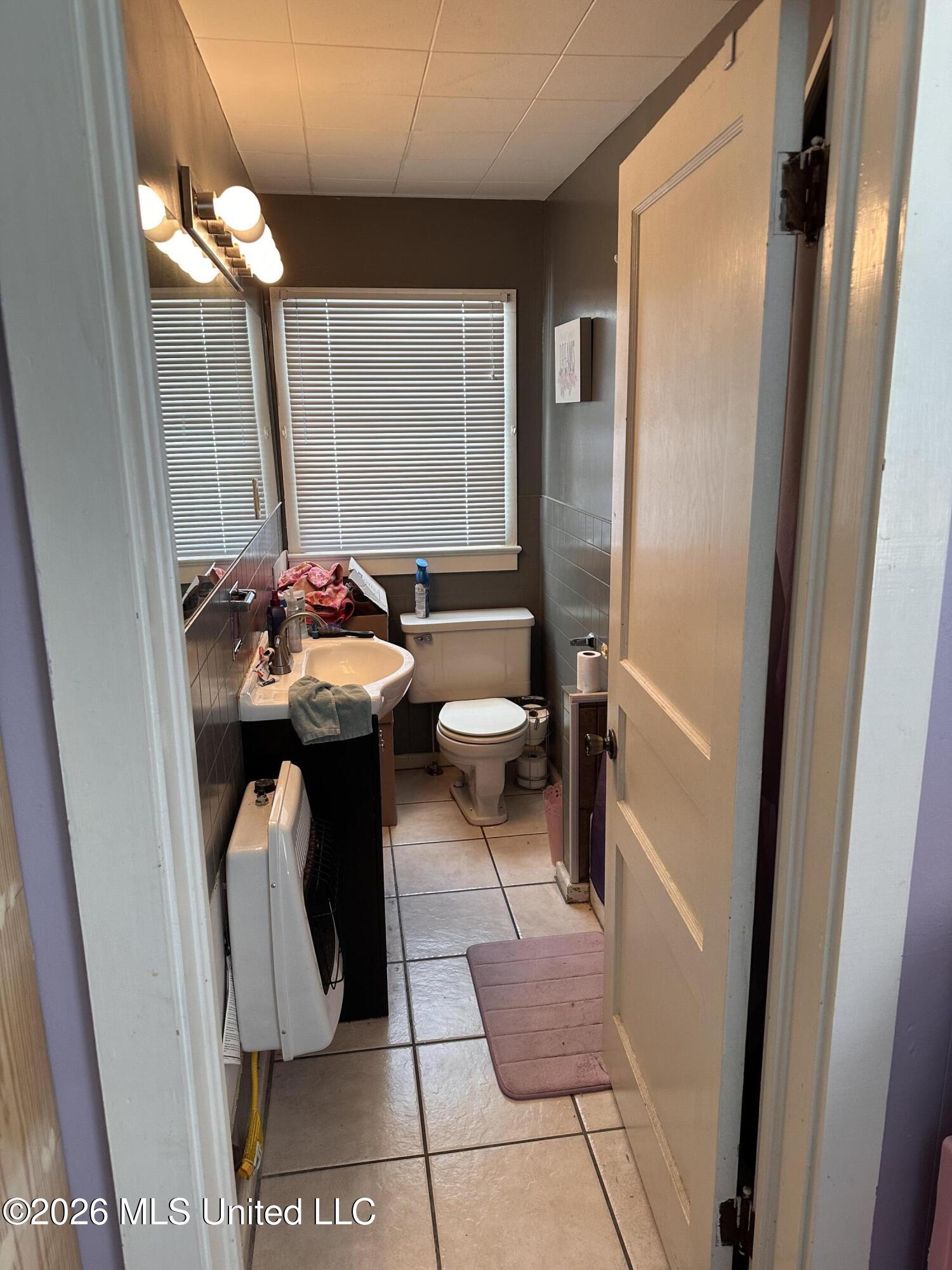 1700 Robinson Street Property Photo 34