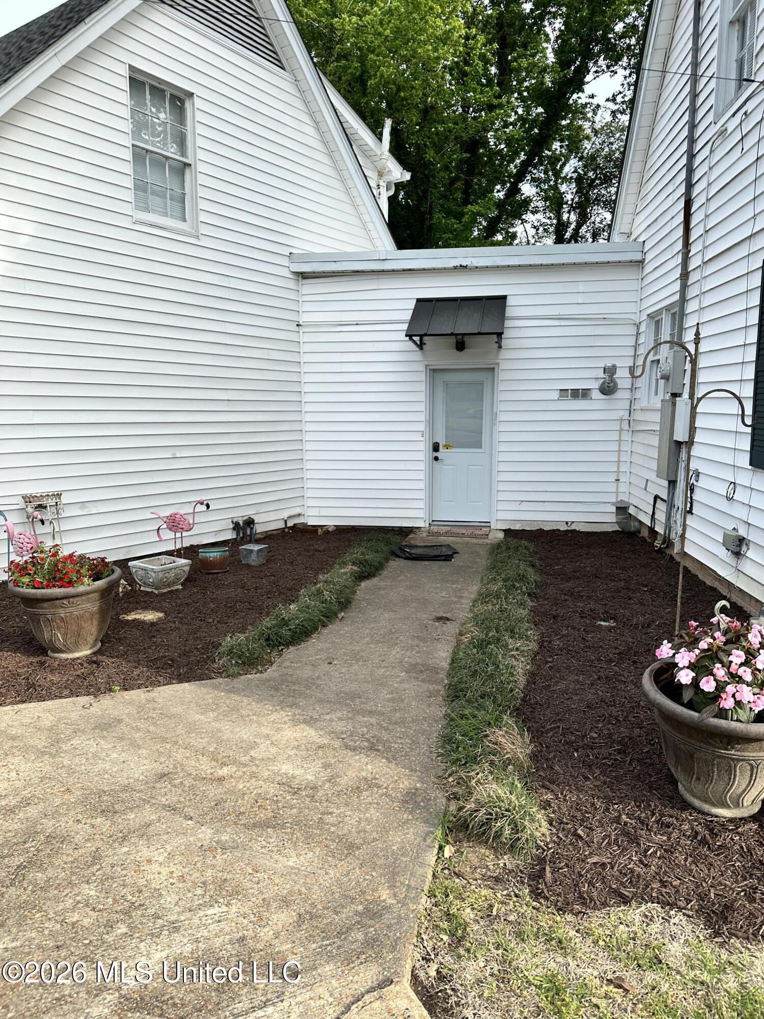 1700 Robinson Street Property Photo 36