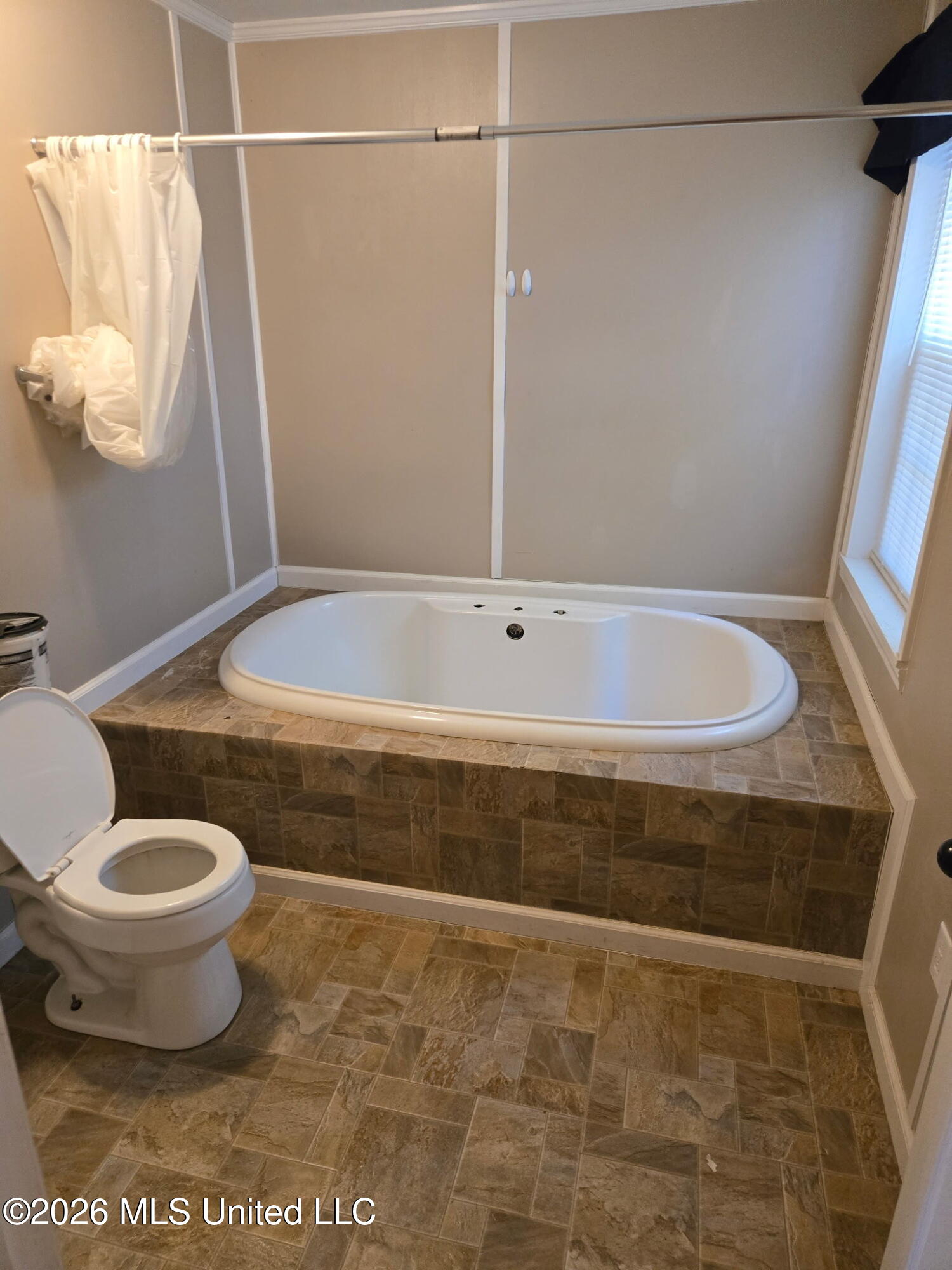 793 County Road 7301 Property Photo 5