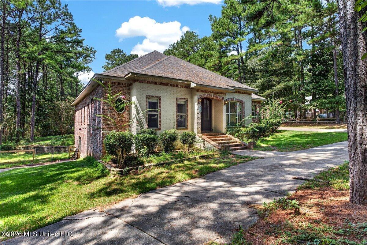 14 Bedford Forrest Lane Property Photo 1
